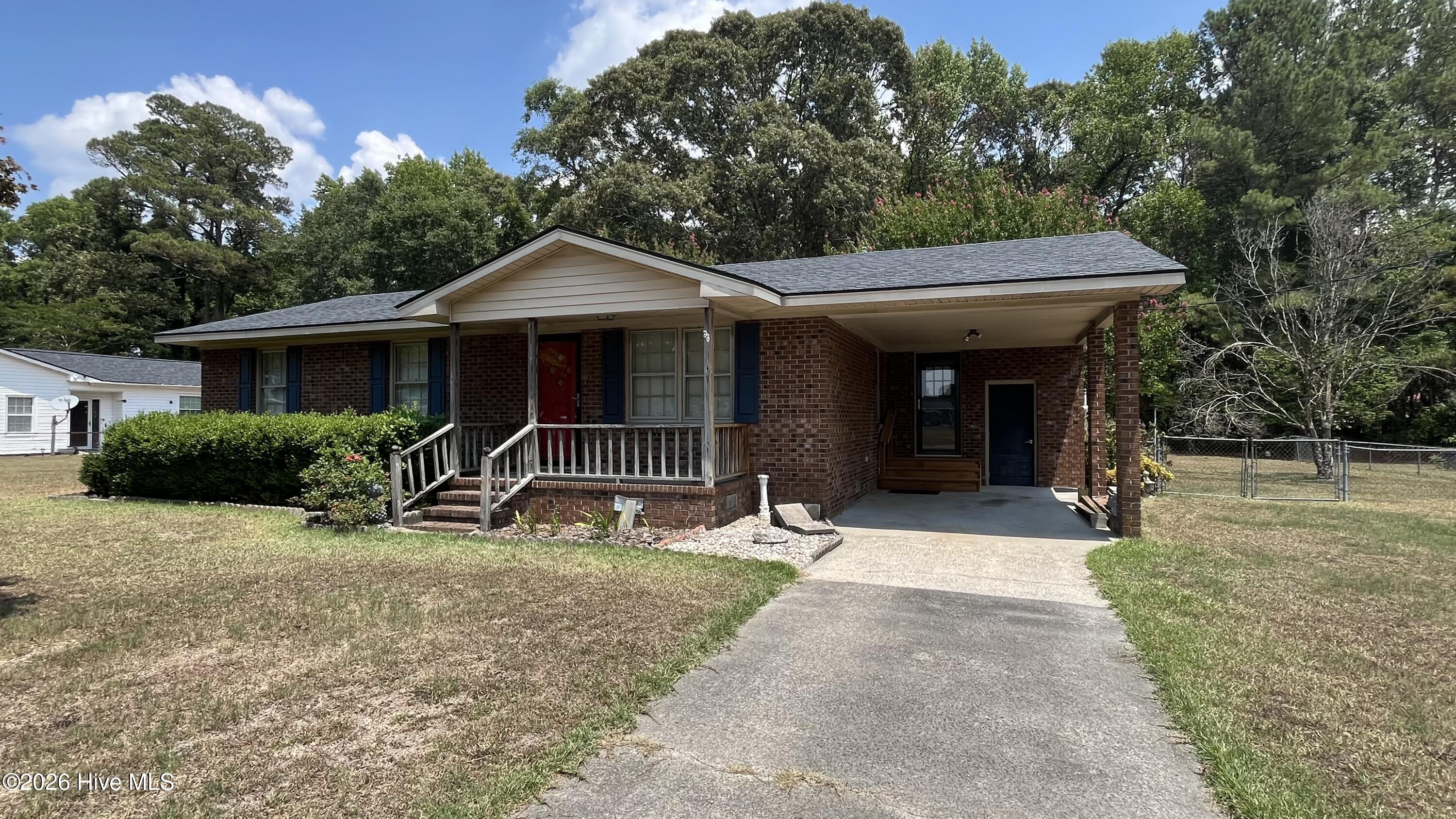 279 Longview Drive Property Photo 2