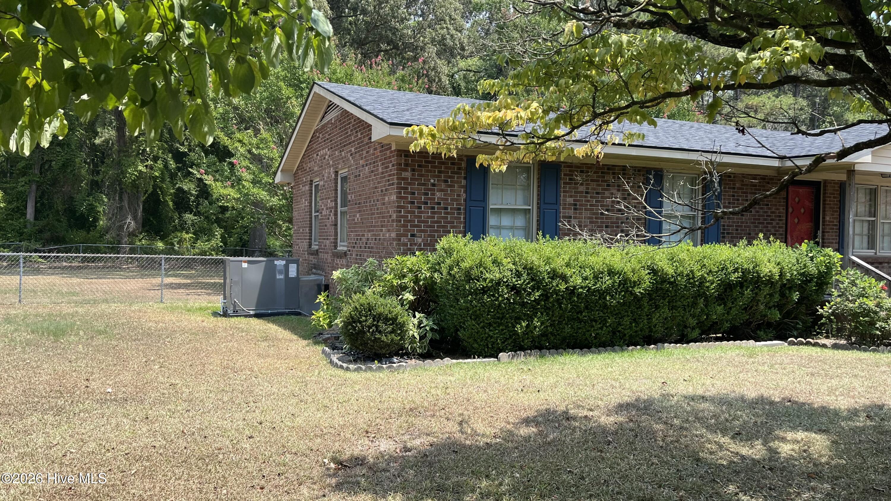 279 Longview Drive Property Photo 5