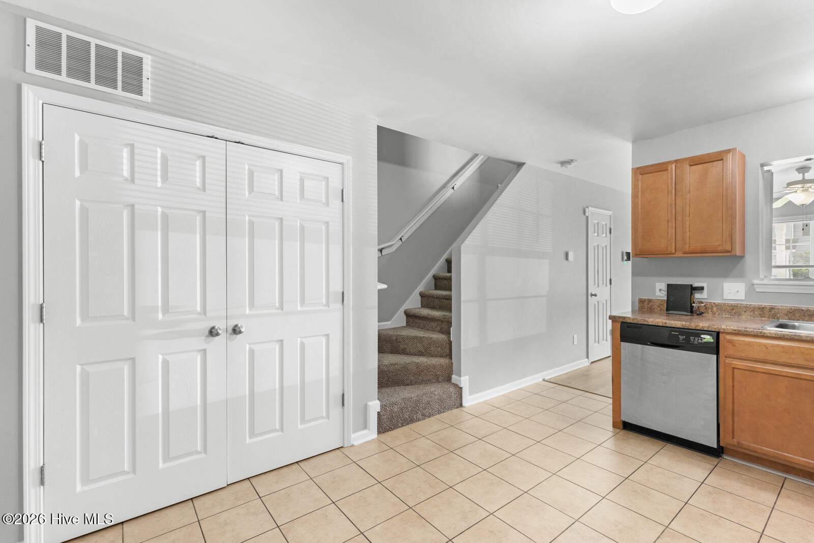 402 Caldwell Loop Property Photo 11