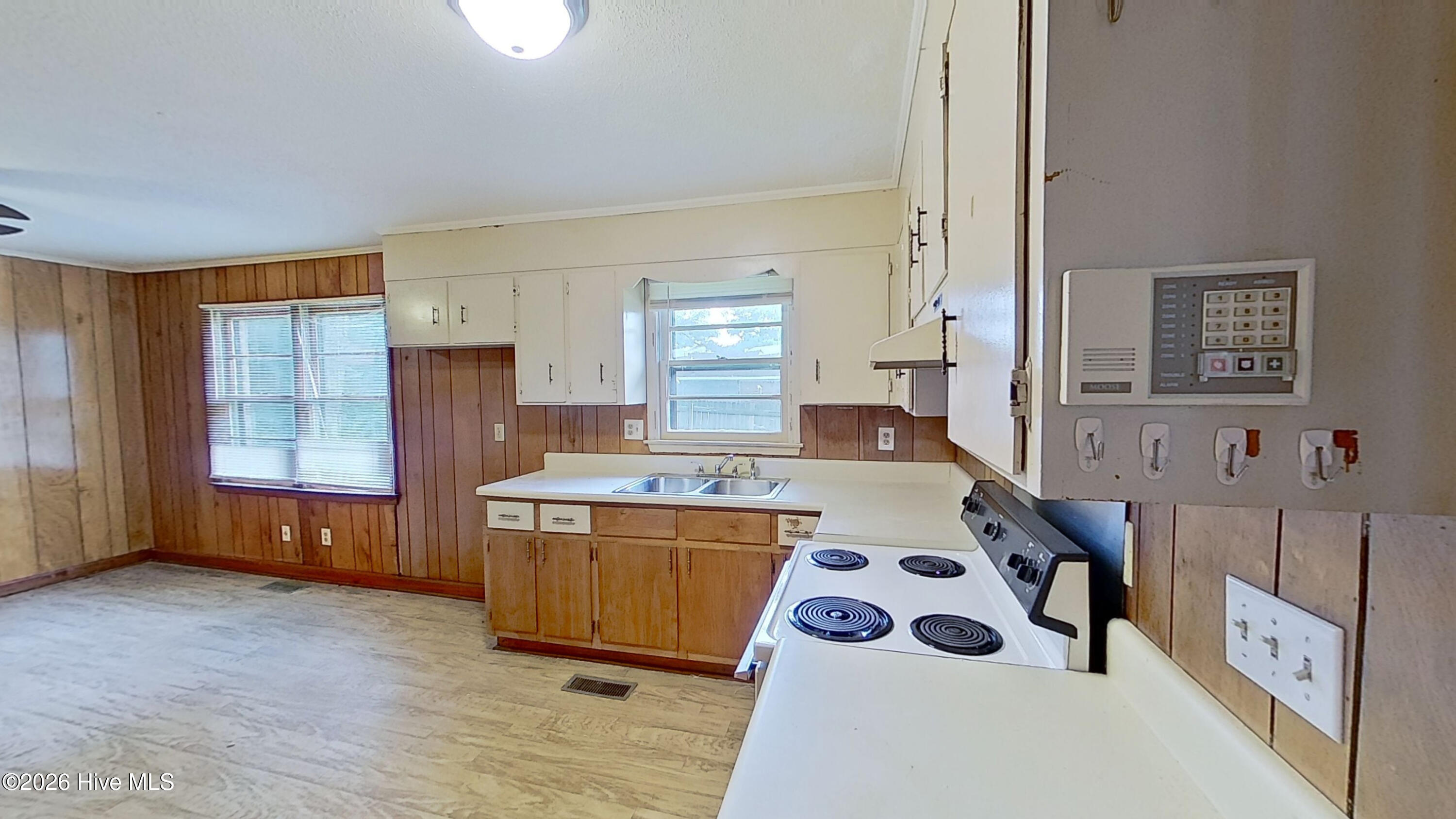 209 Sycamore Street Property Photo 9