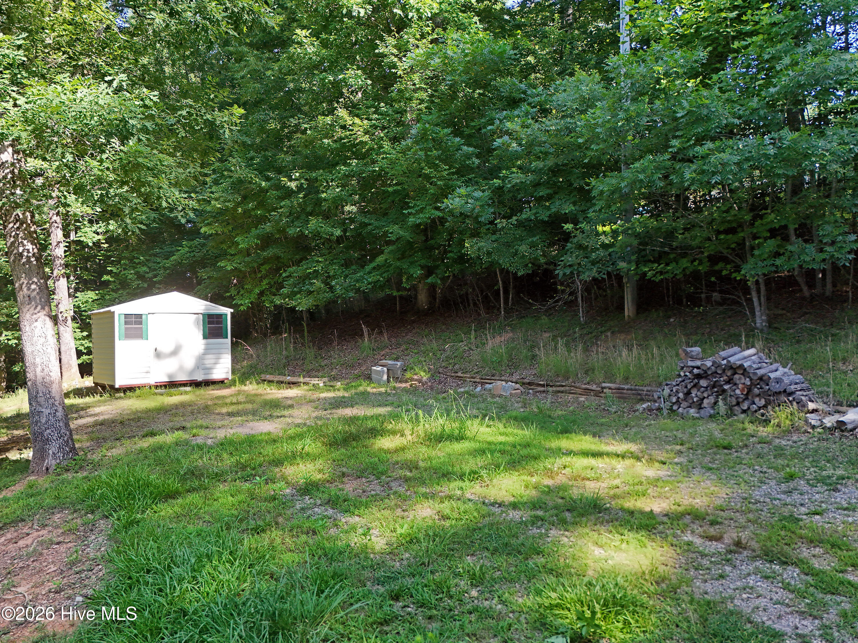 475 3-e Driver Avenue Property Photo 7