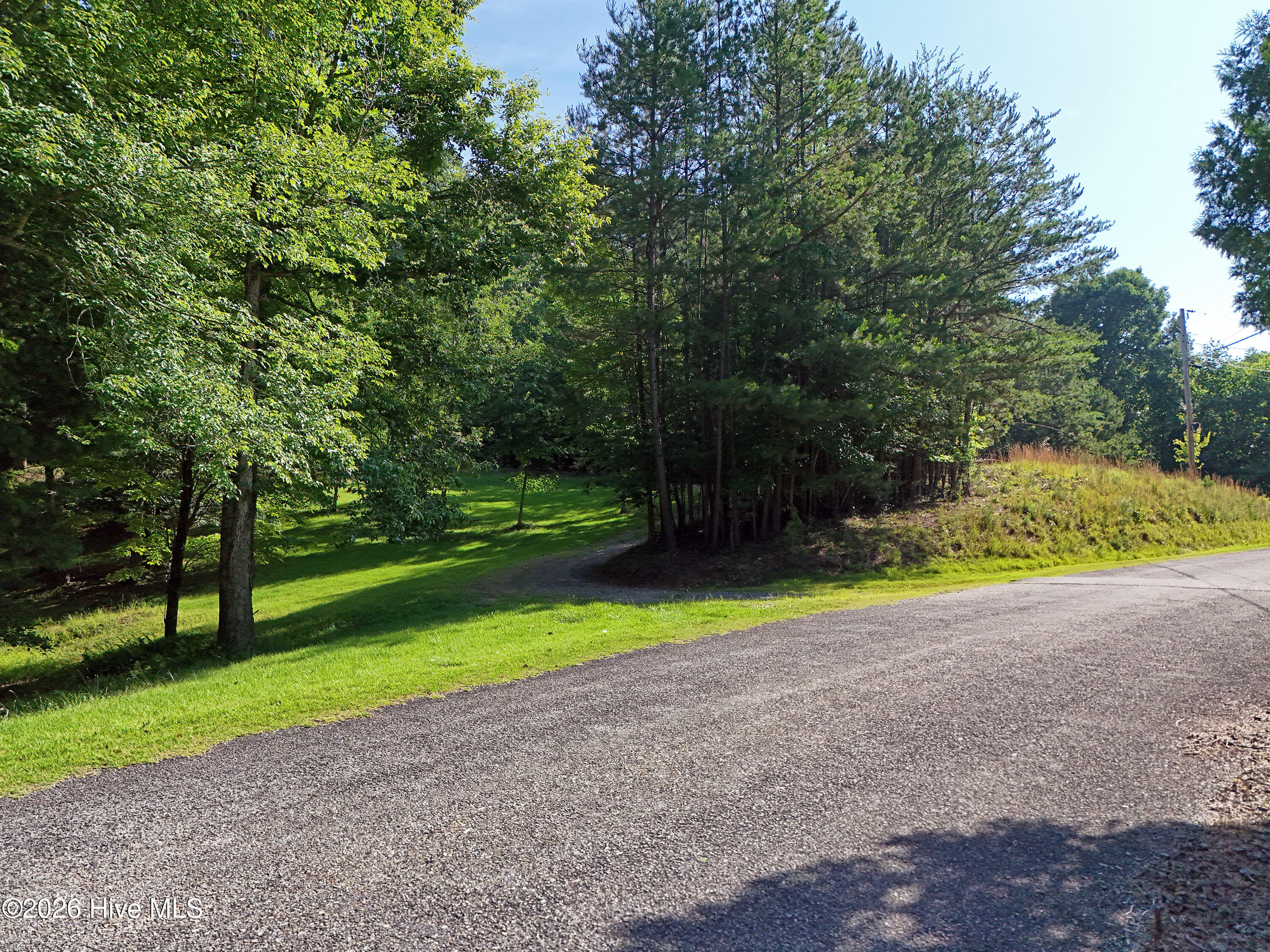 475 3-e Driver Avenue Property Photo 9