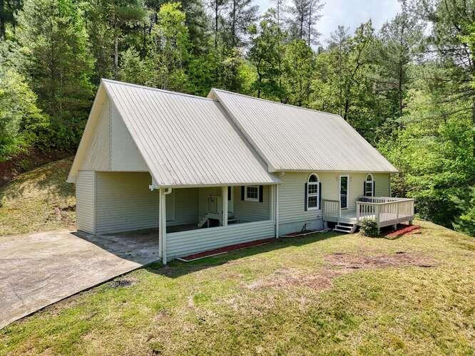 92 Ogreeta Road Property Photo 2
