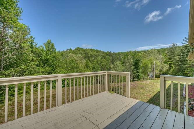 92 Ogreeta Road Property Photo 5