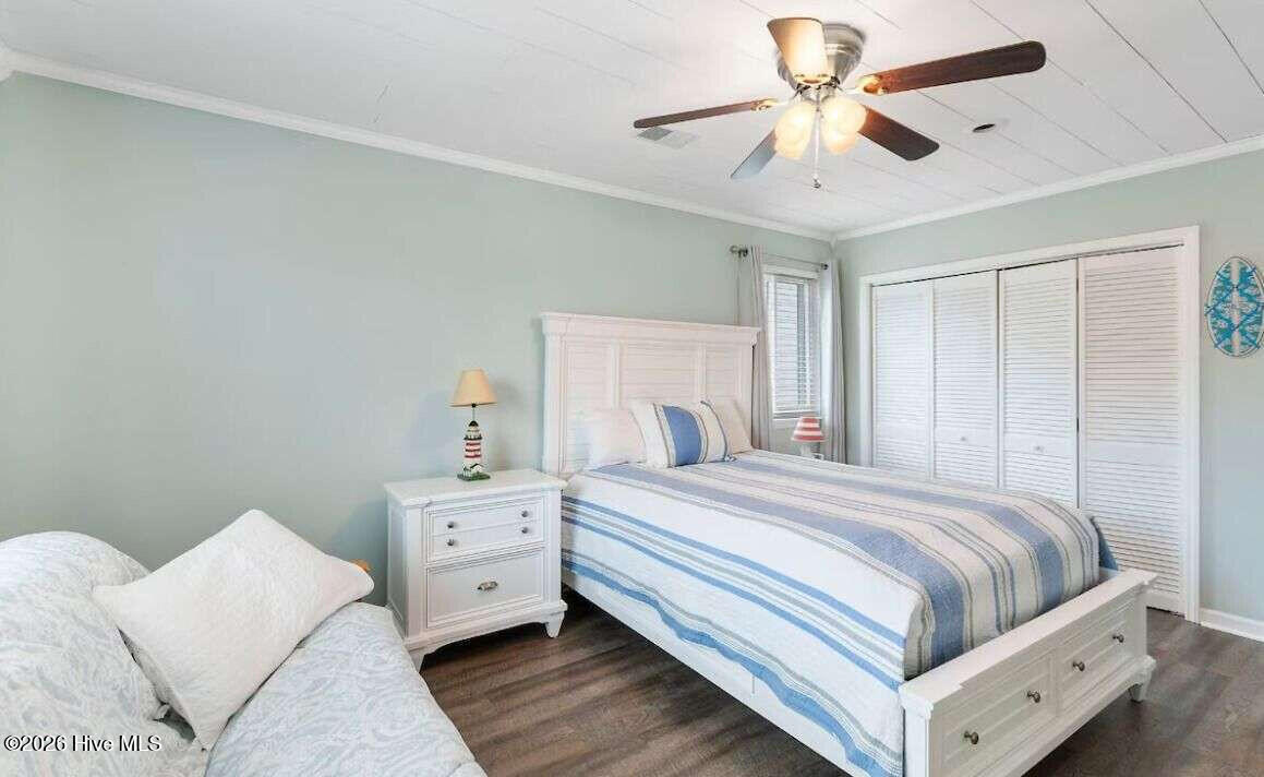 422 32nd Street Property Photo 25