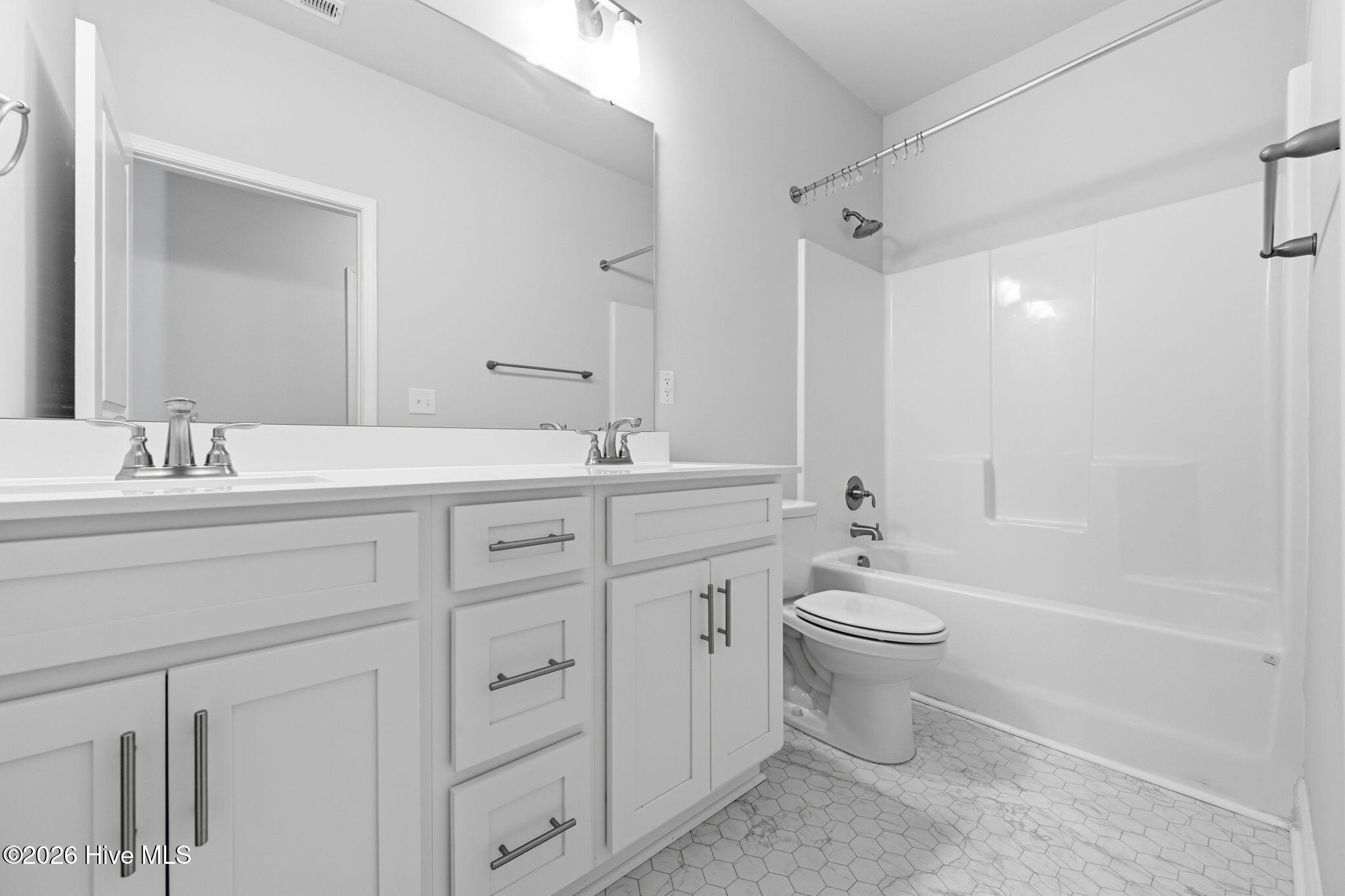 903 Eakins Lane Property Photo 18