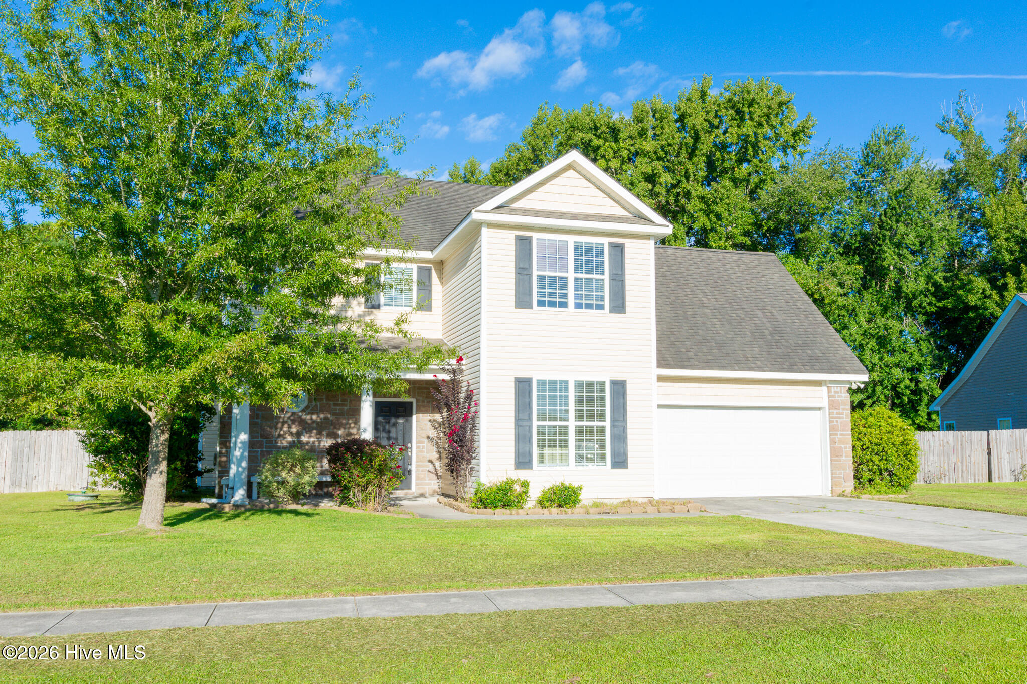 222 Diamond Court Property Photo 6