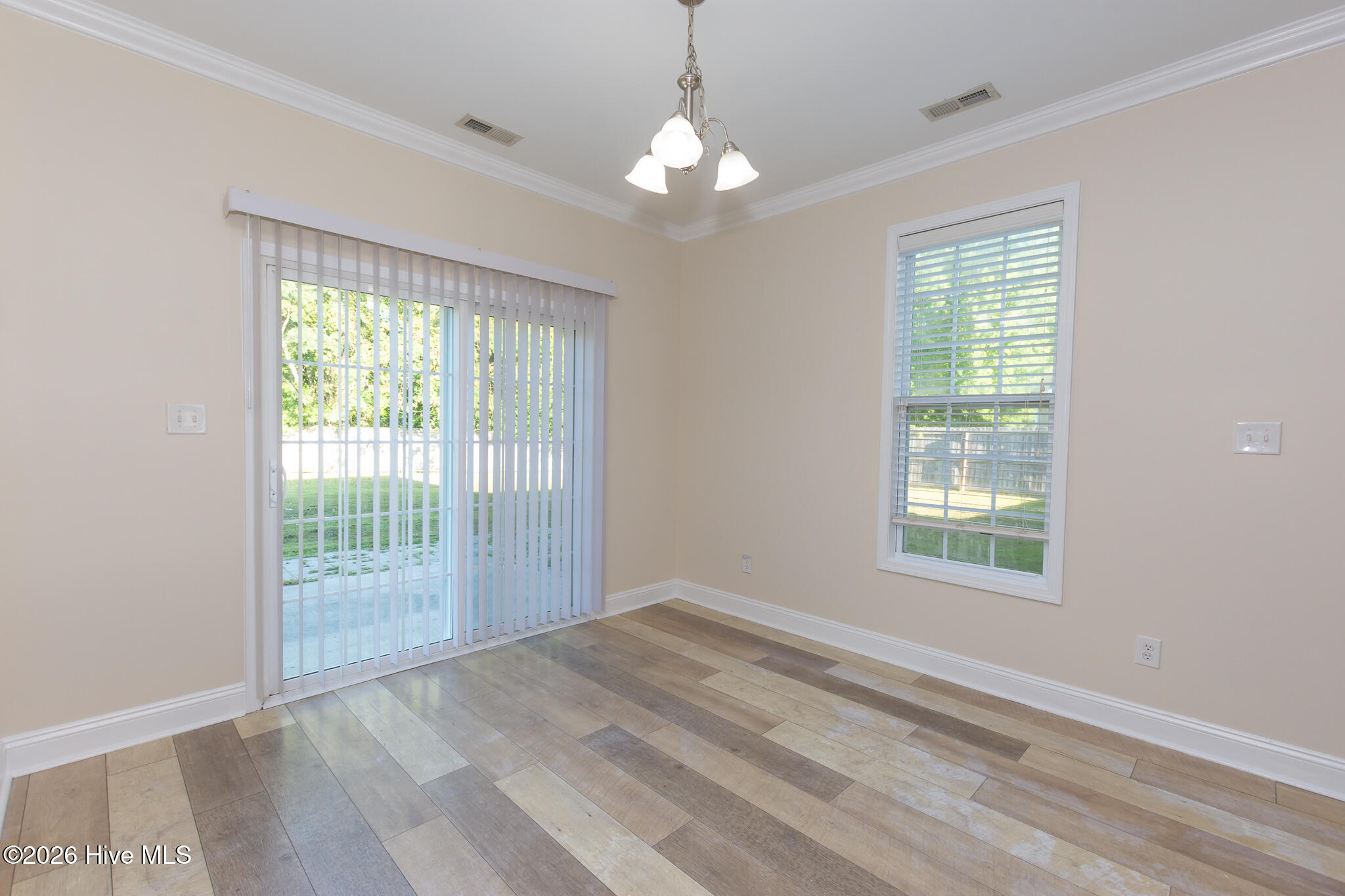 222 Diamond Court Property Photo 15