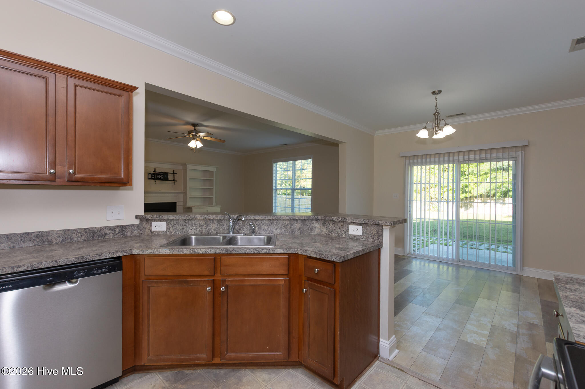 222 Diamond Court Property Photo 19