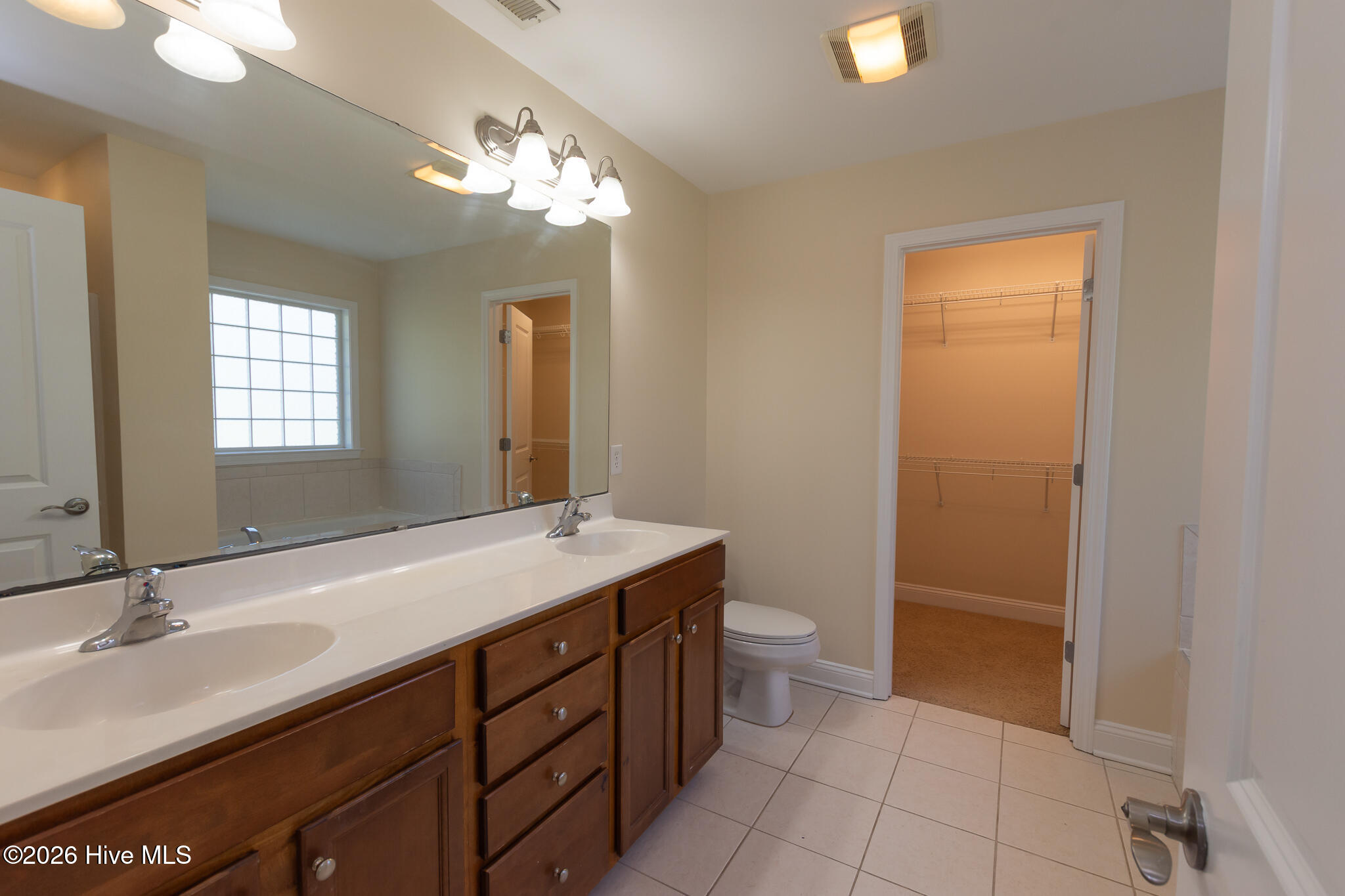 222 Diamond Court Property Photo 37