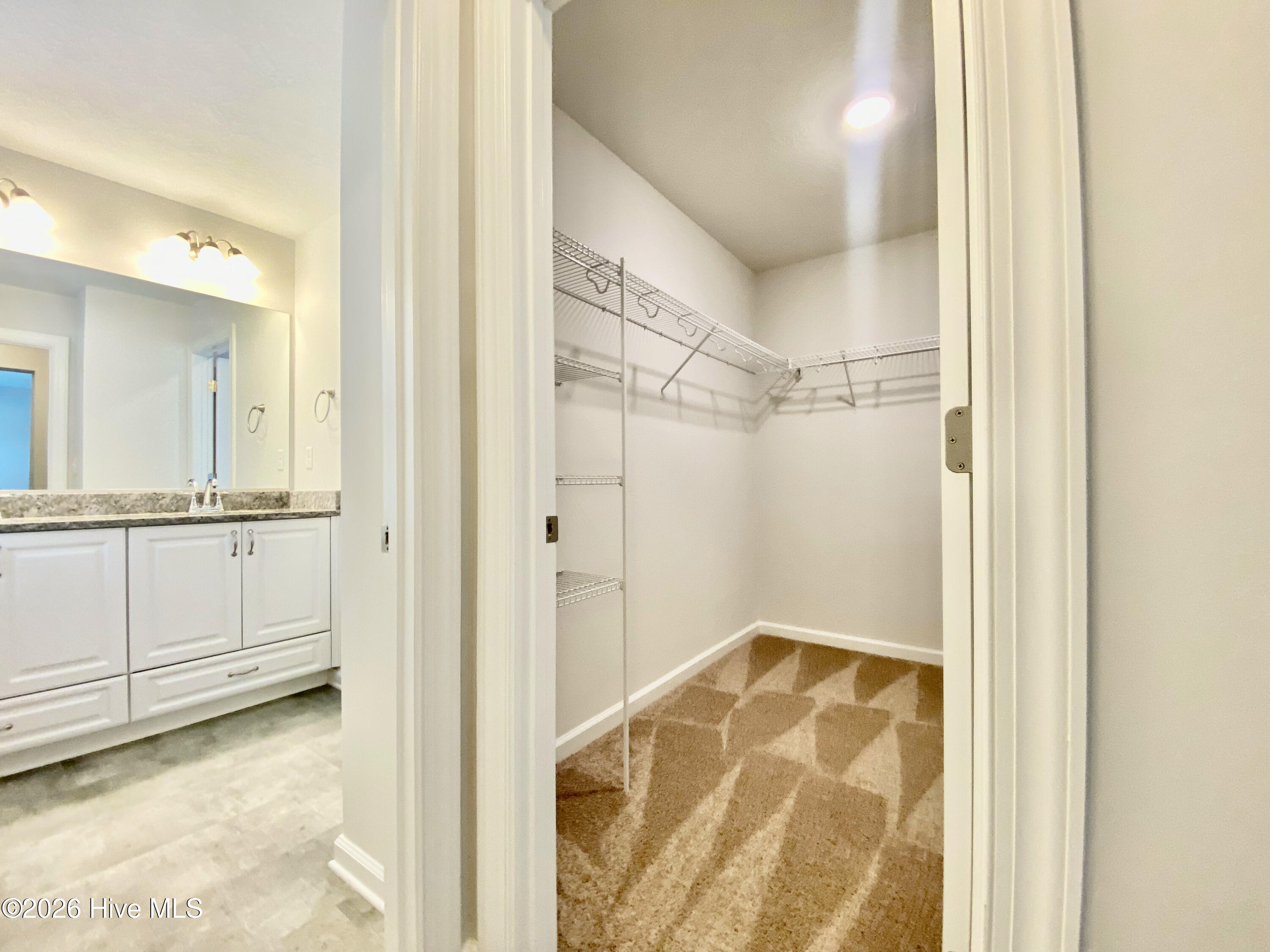 1895 Butternut Drive Property Photo 9