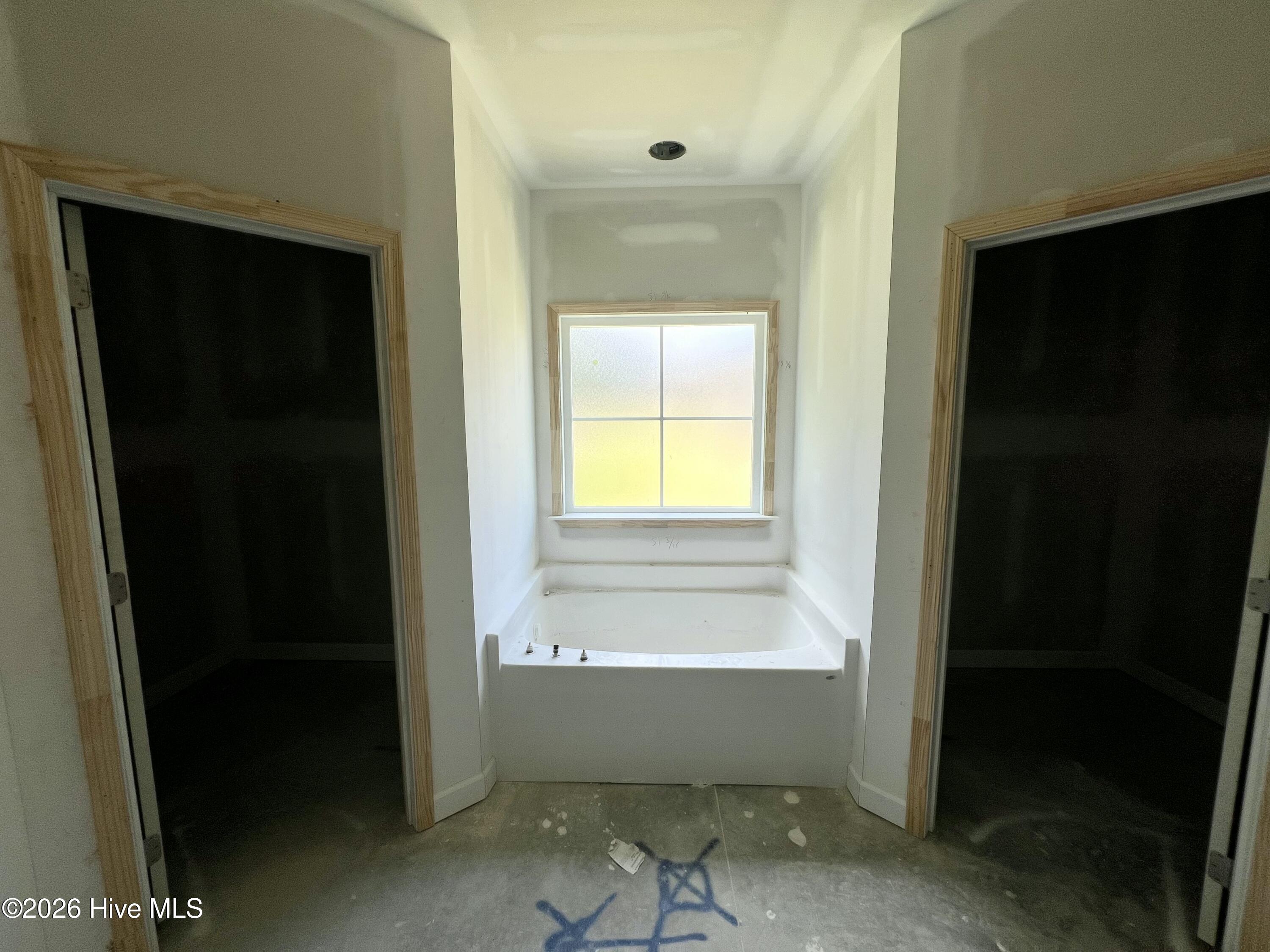 312 Creeks Edge Drive Property Photo 14