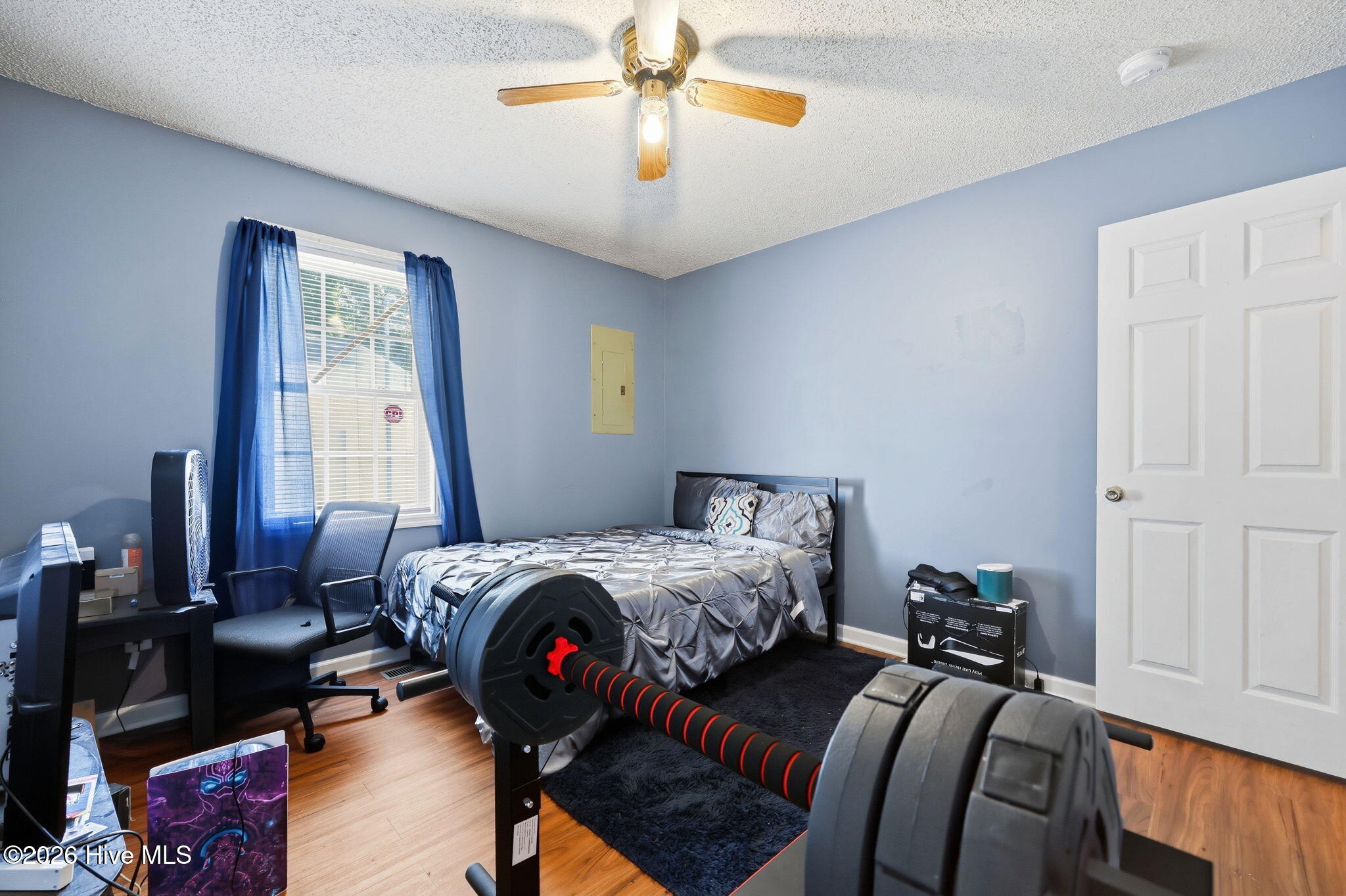 810 E Saint John Street Property Photo 24