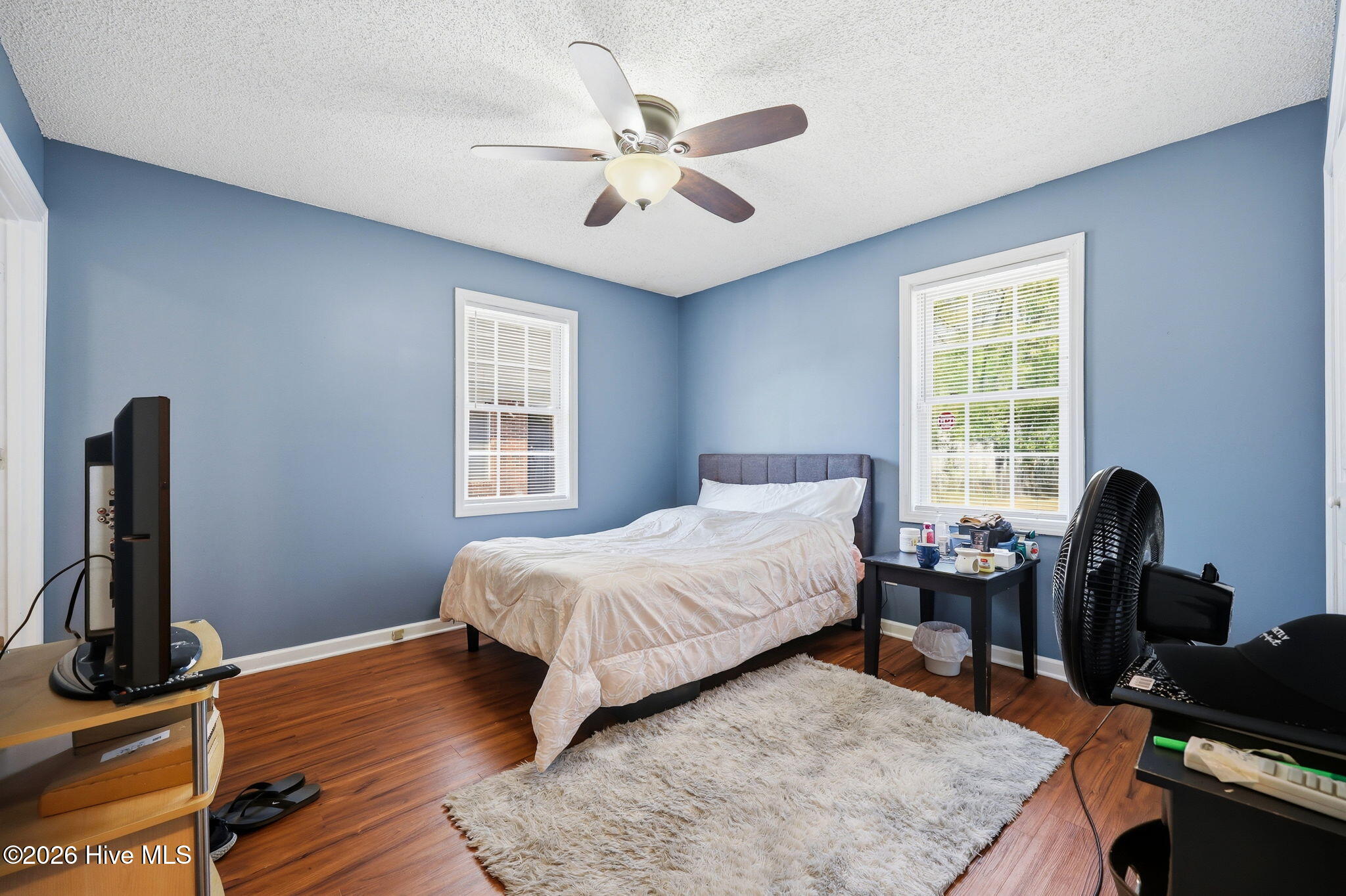 810 E Saint John Street Property Photo 27