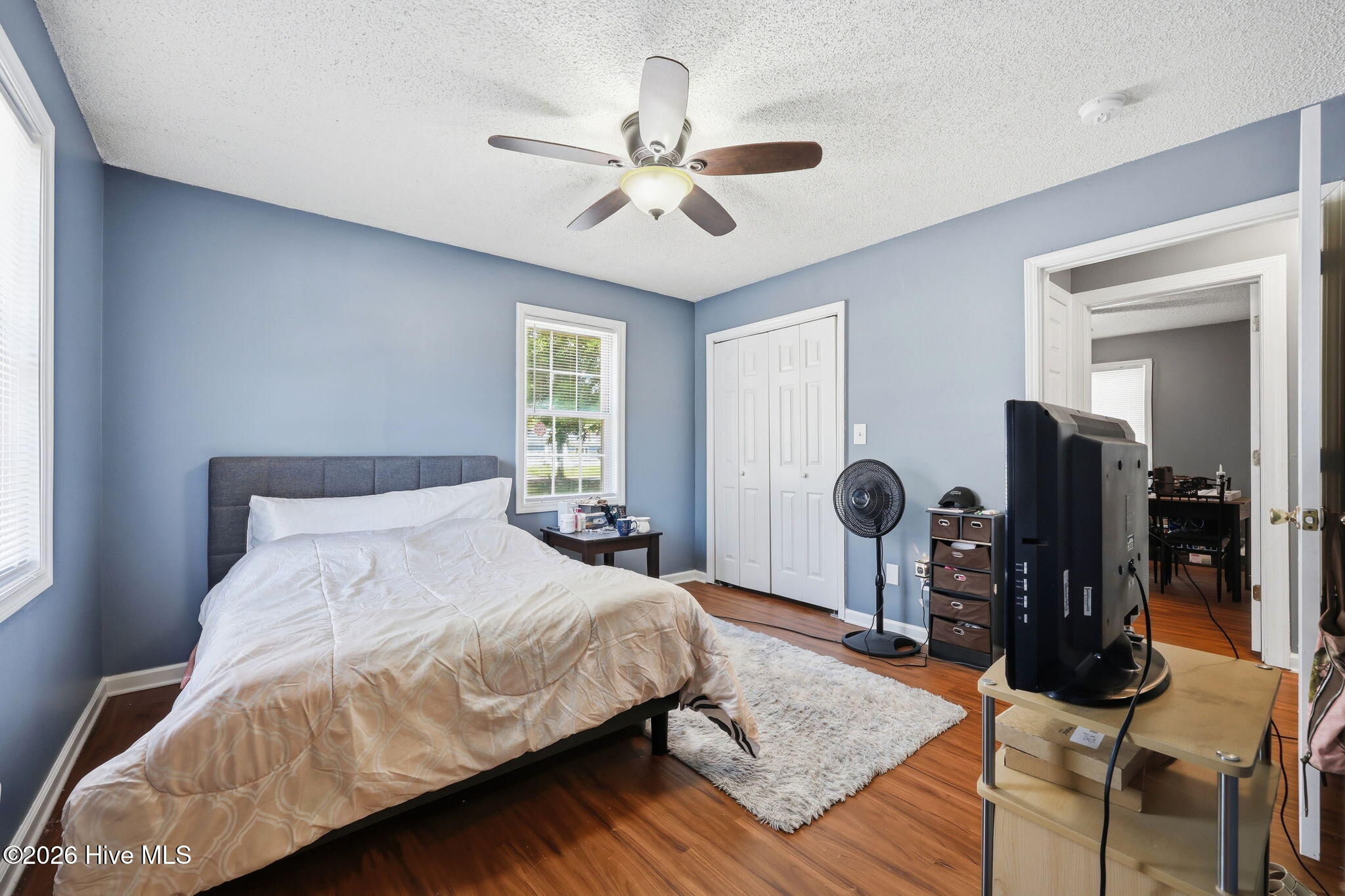 810 E Saint John Street Property Photo 28