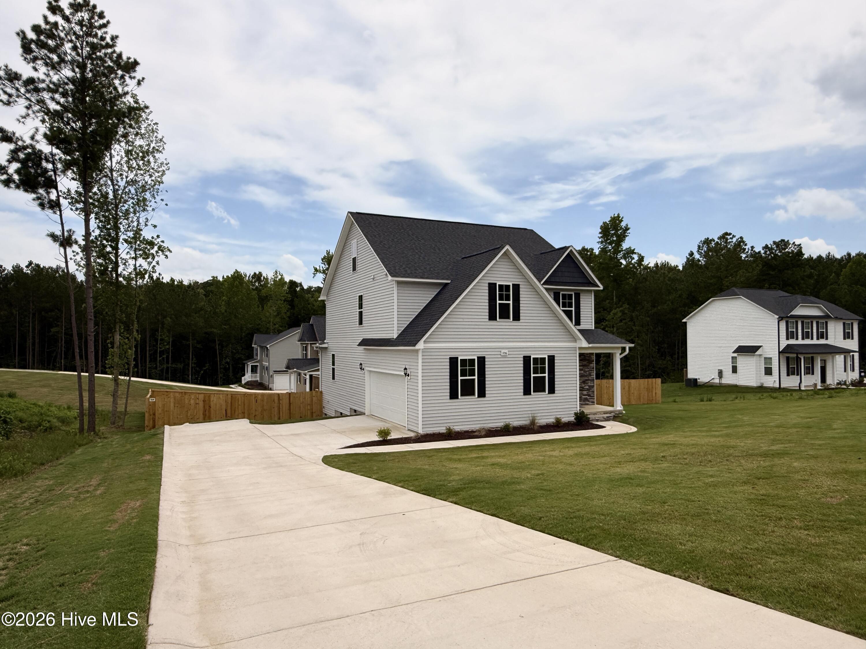 206 Uwharrie Way Property Photo 3