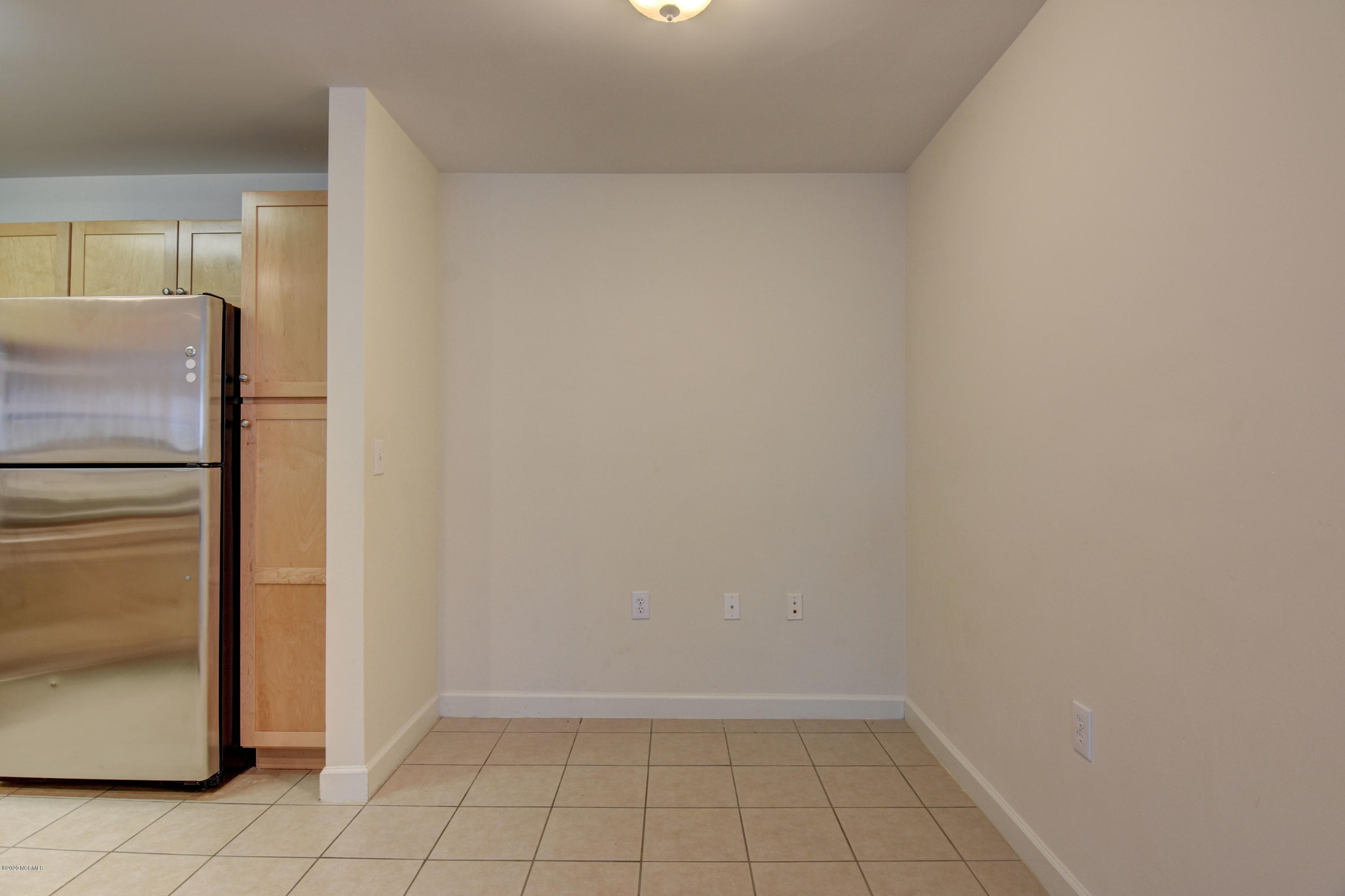 1521 Cadfel Court Unit 106 Property Photo 5