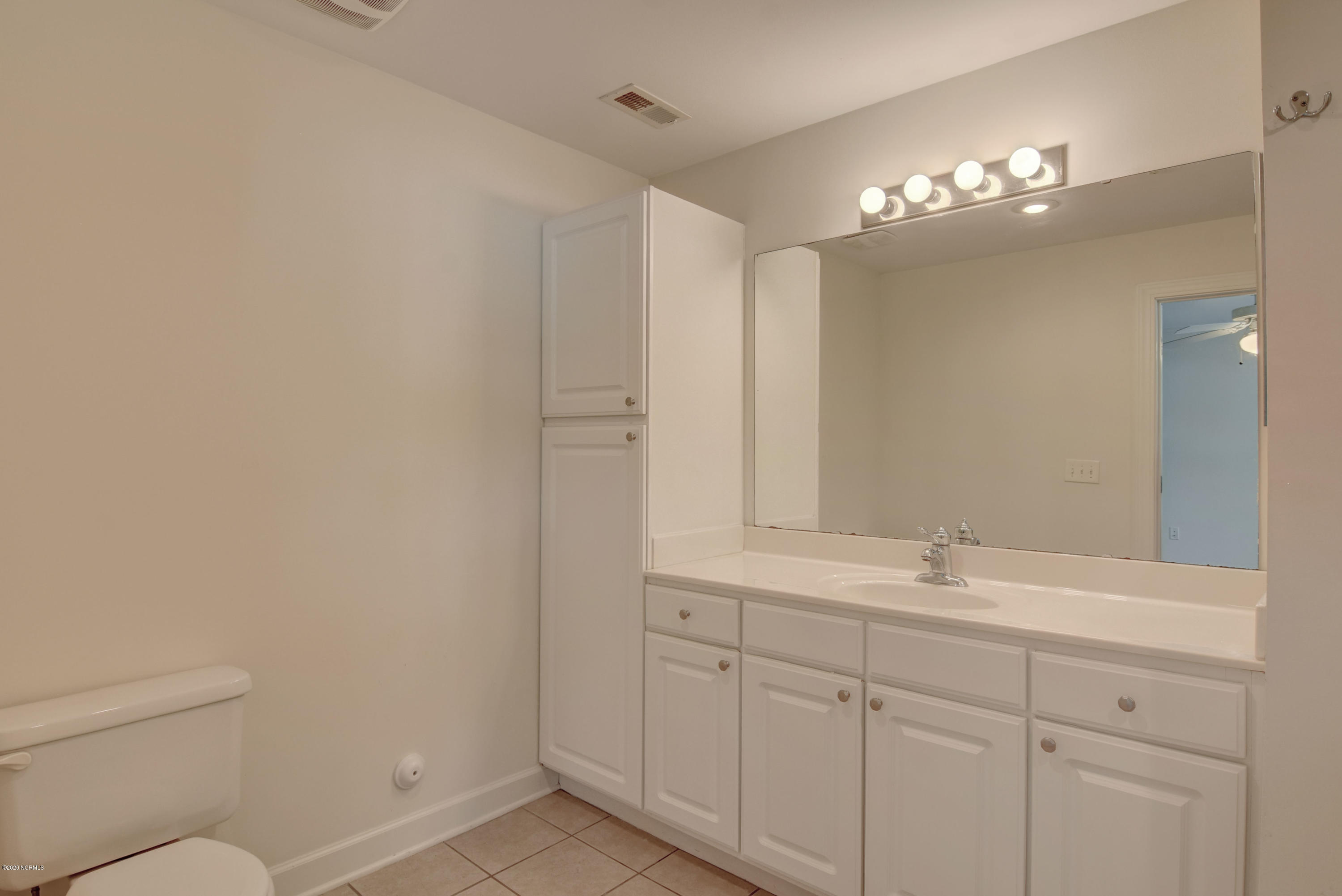 1521 Cadfel Court Unit 106 Property Photo 16
