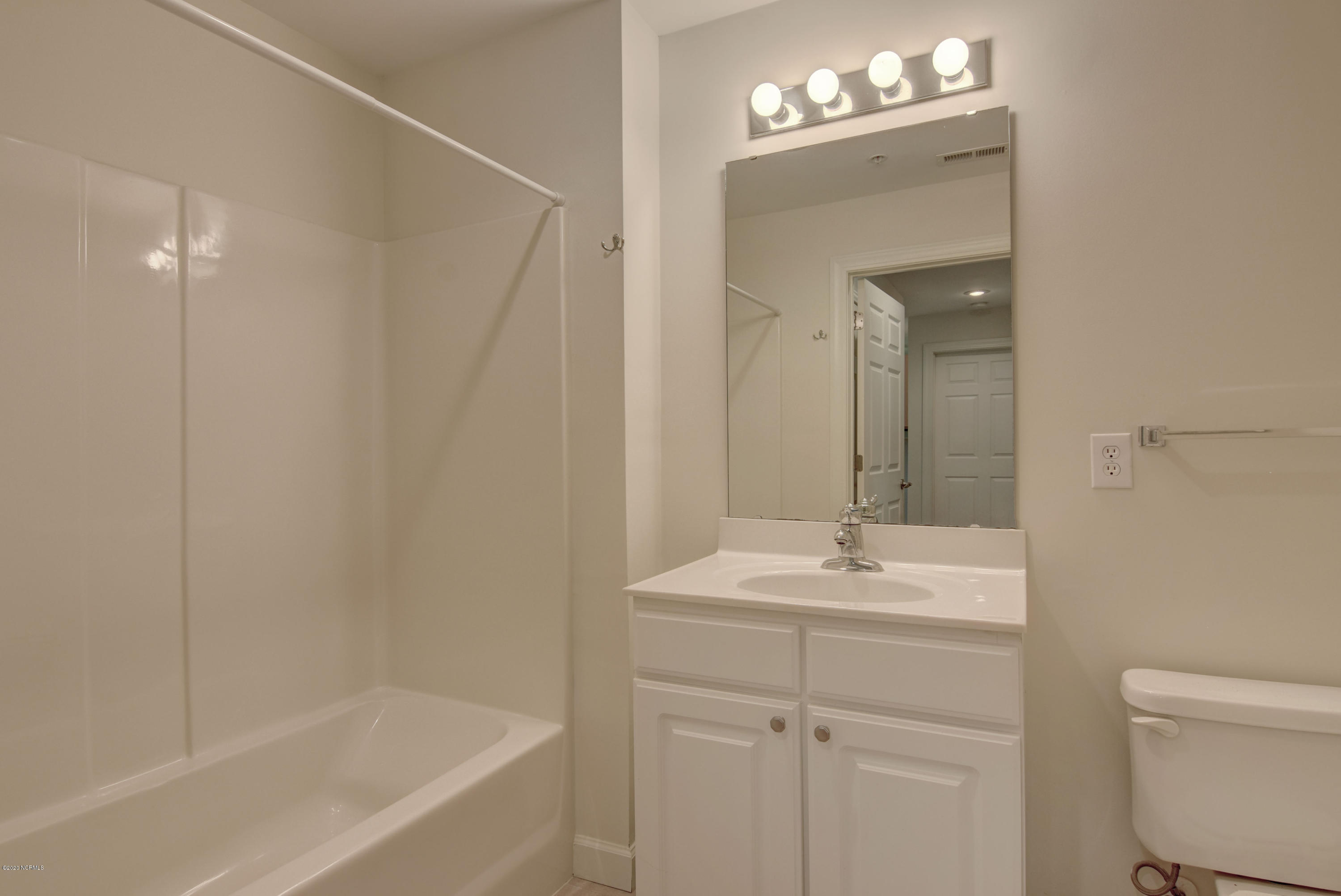 1521 Cadfel Court Unit 106 Property Photo 21