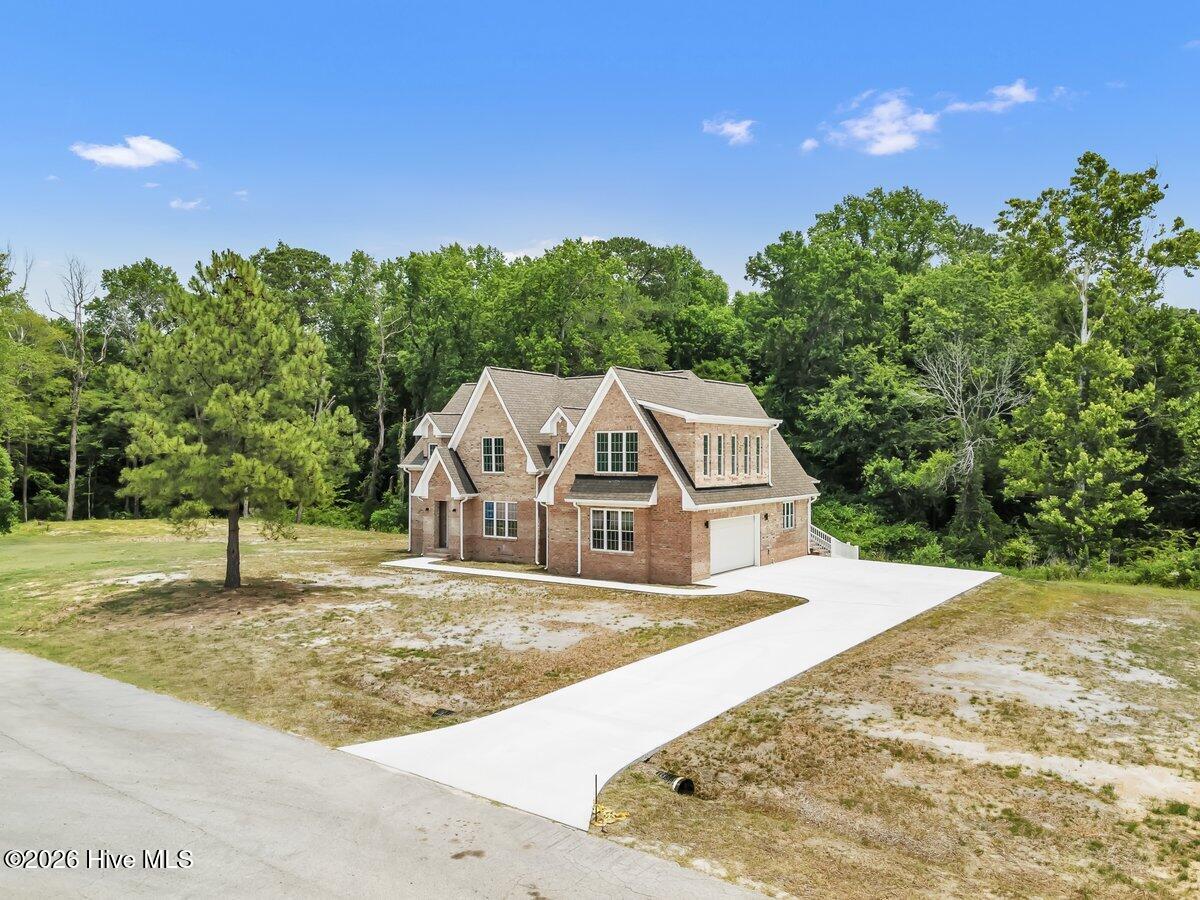 2038 Autumn Drive Property Photo 3