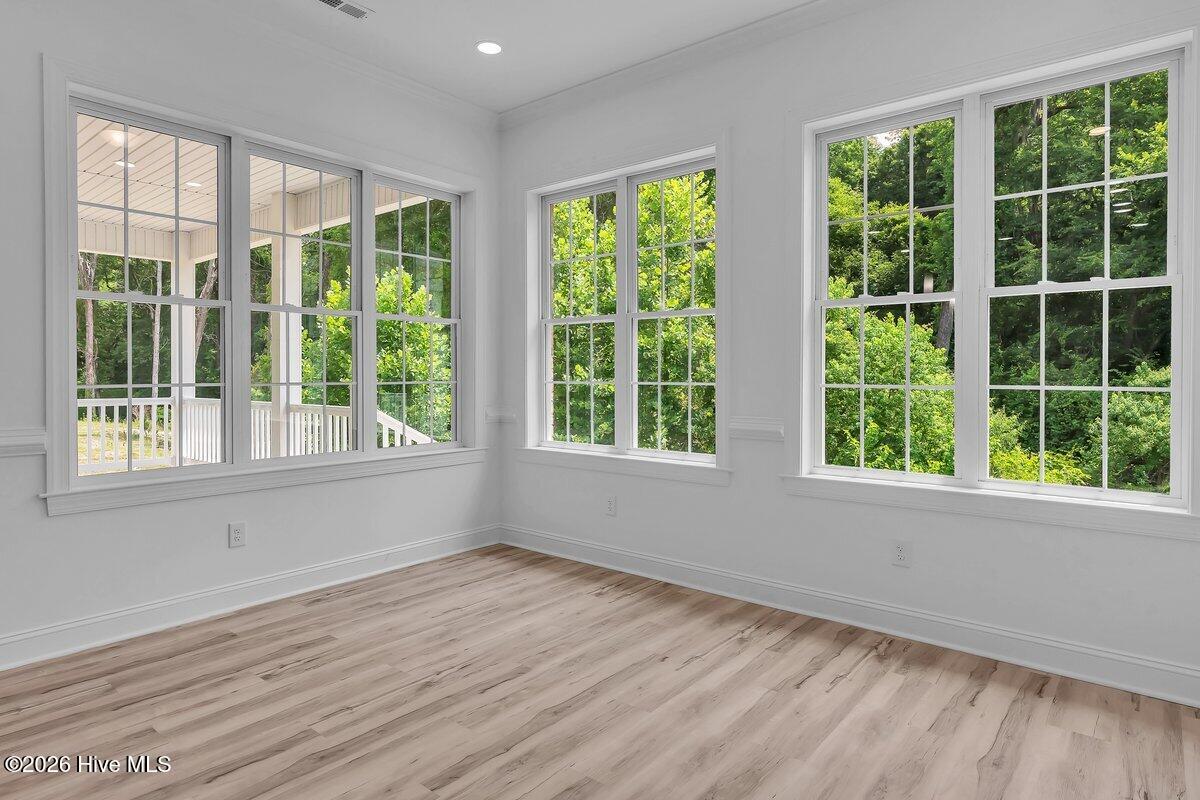 2038 Autumn Drive Property Photo 29