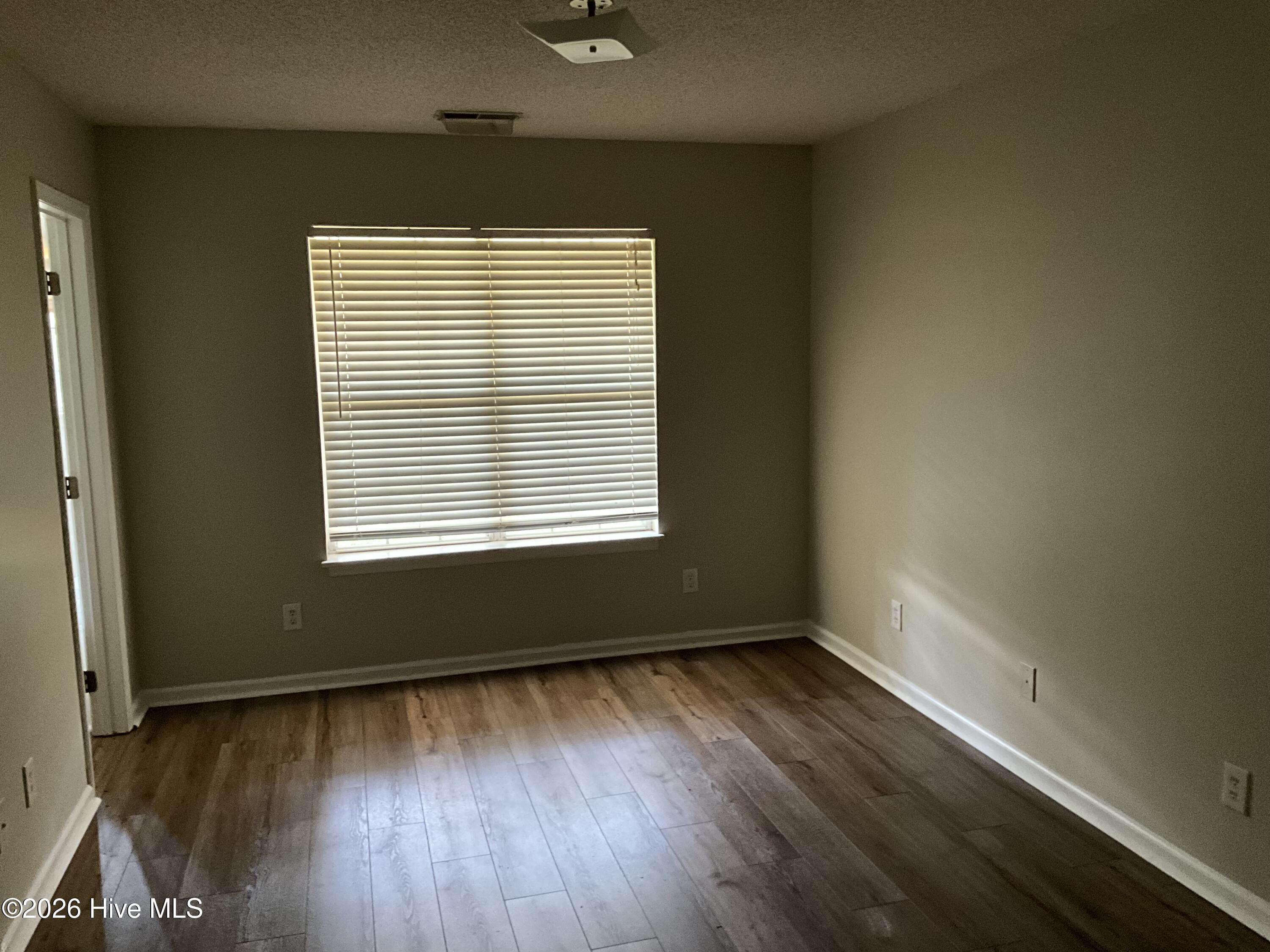 2936 Mulberry Lane B Property Photo 7