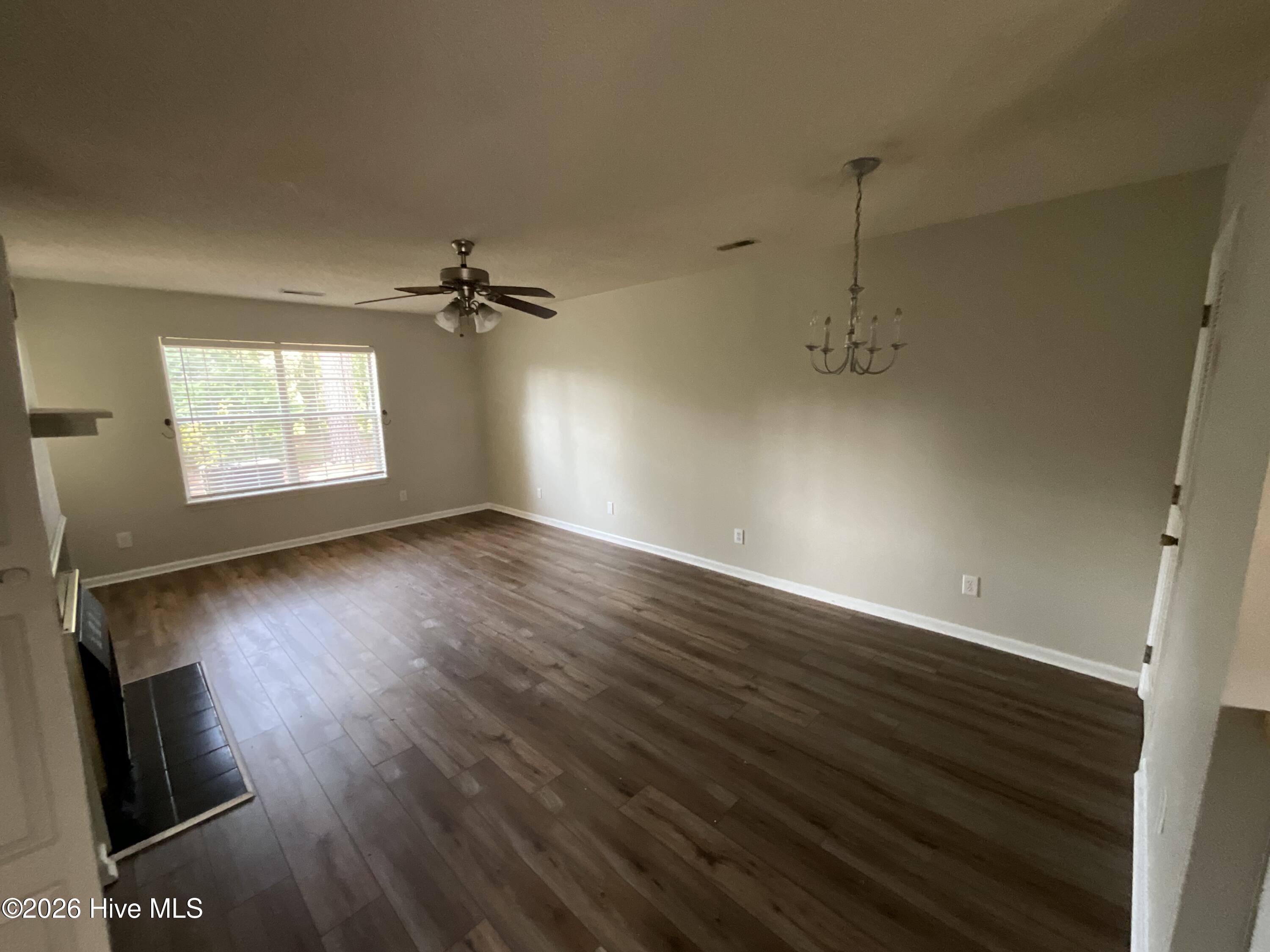 2936 Mulberry Lane B Property Photo 10