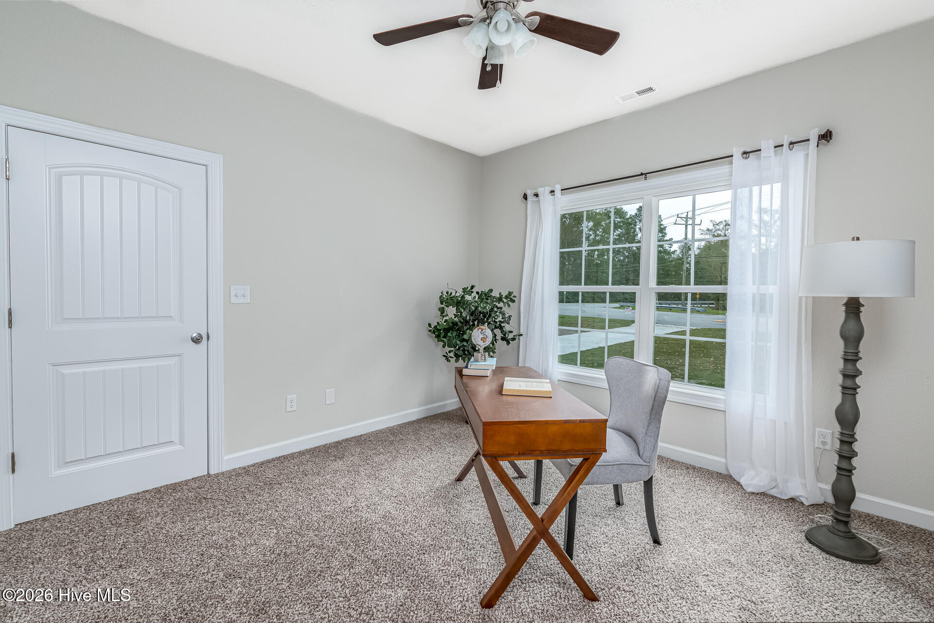 596 Ownley Road Property Photo 25