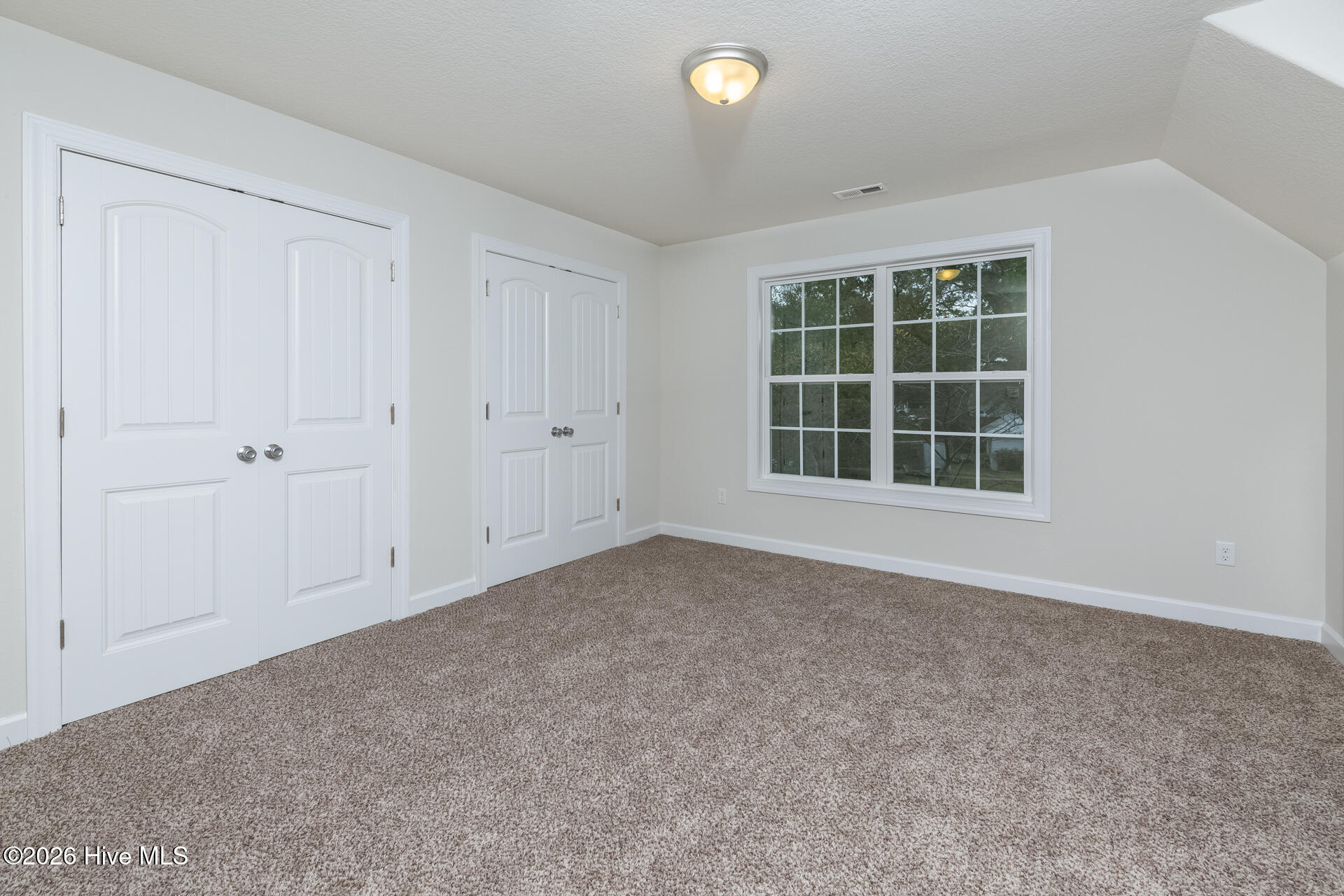 596 Ownley Road Property Photo 31