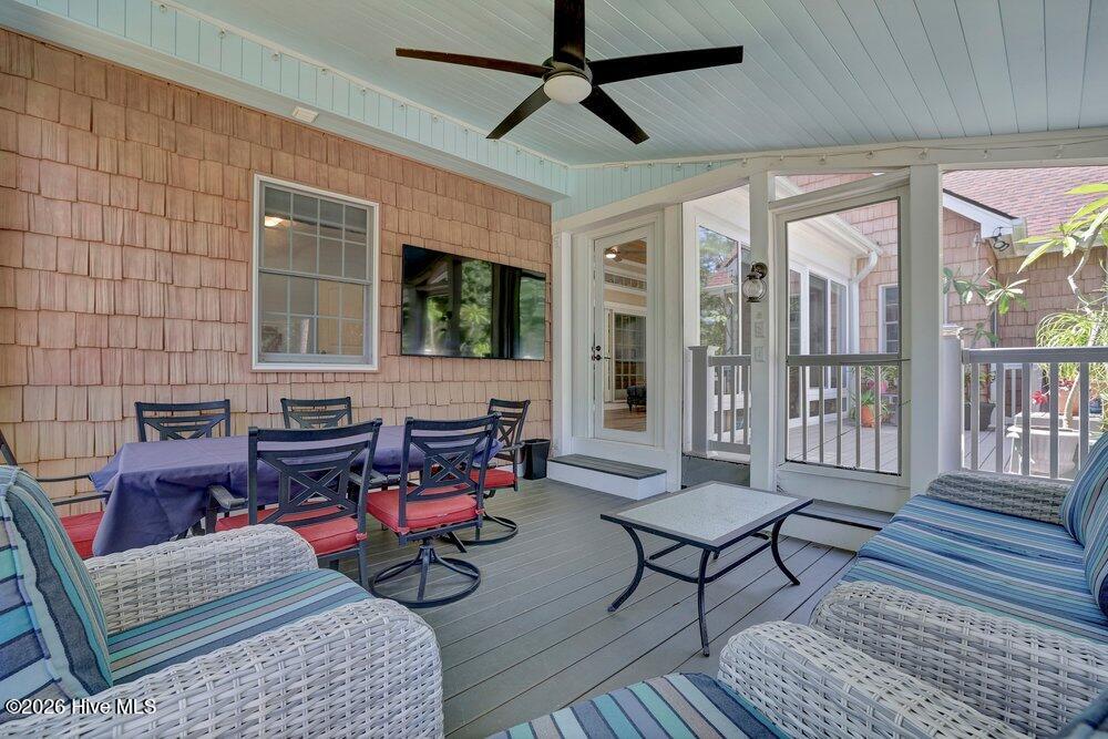 107 S Grist Mill Road Property Photo 18