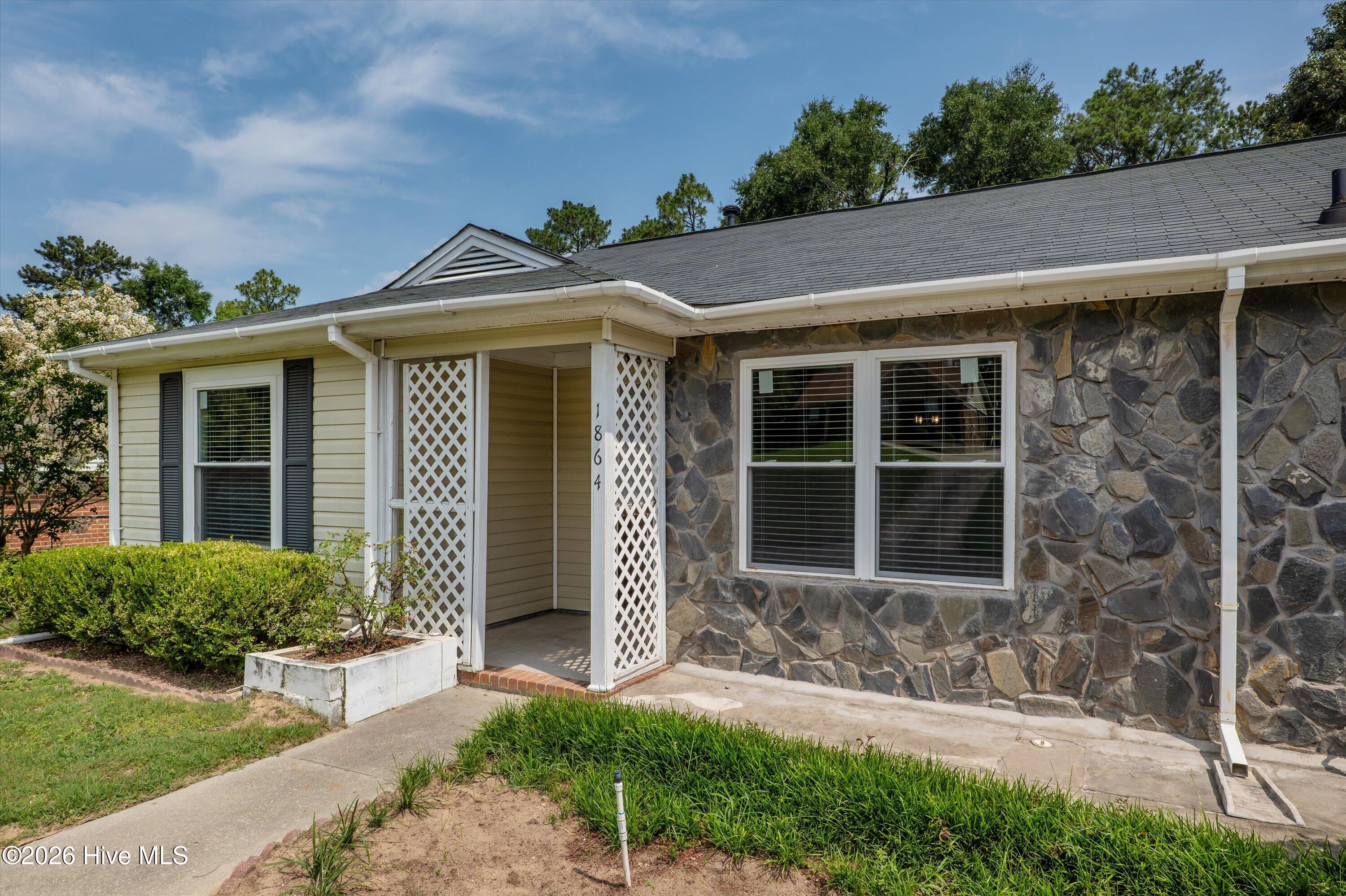 1864 S Barton Drive Property Photo 3