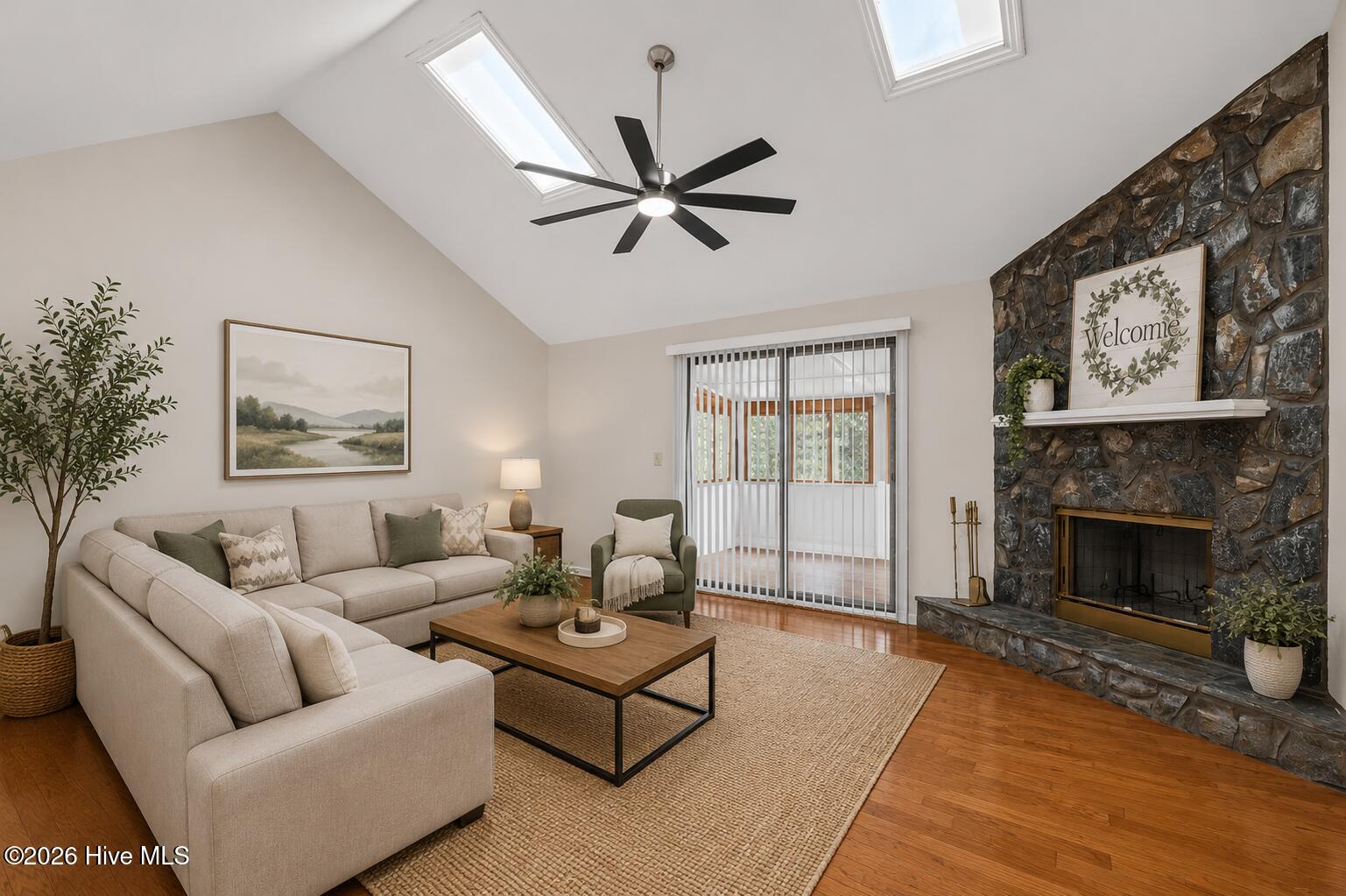 1864 S Barton Drive Property Photo 8