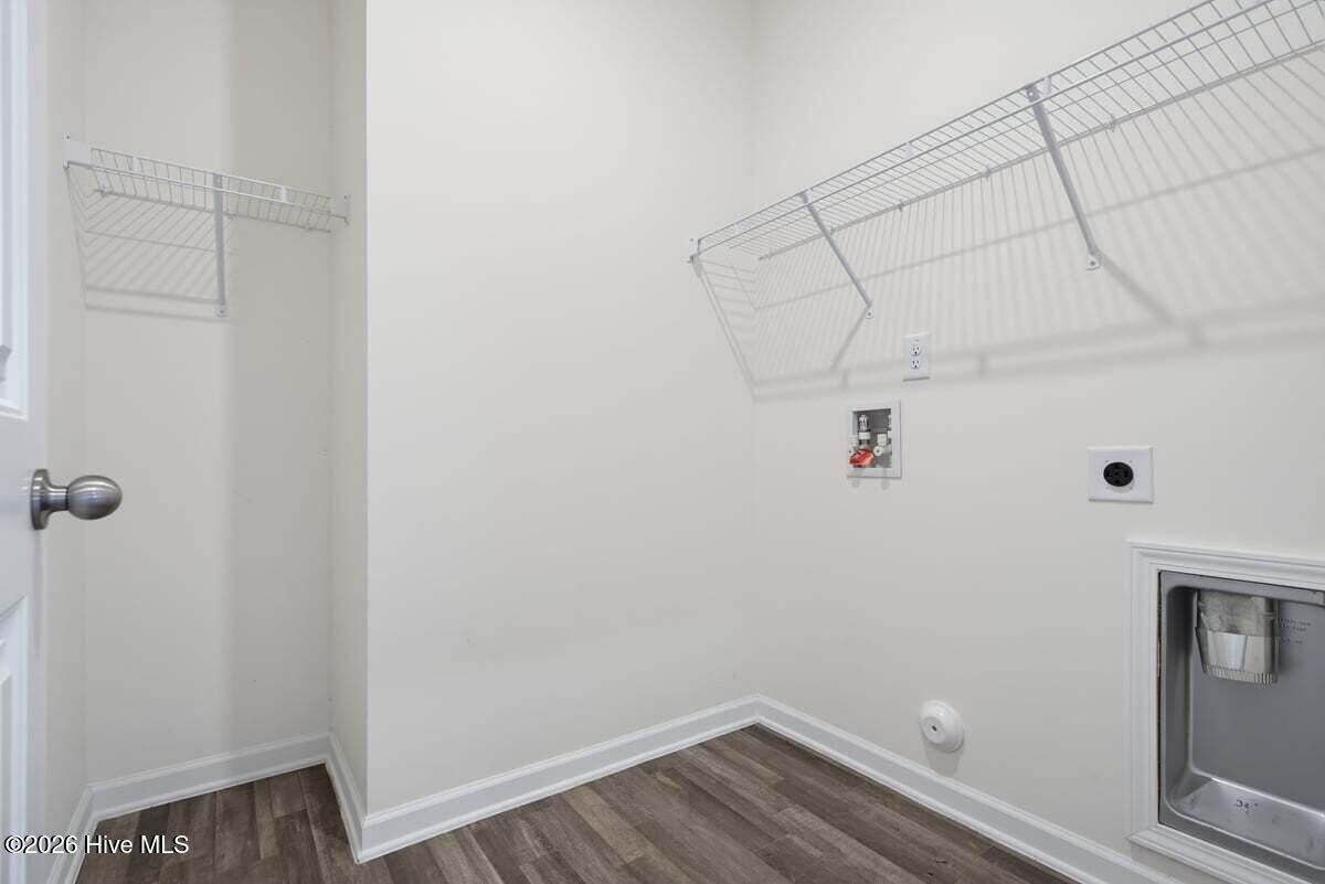 453 Troy Drive Property Photo 8
