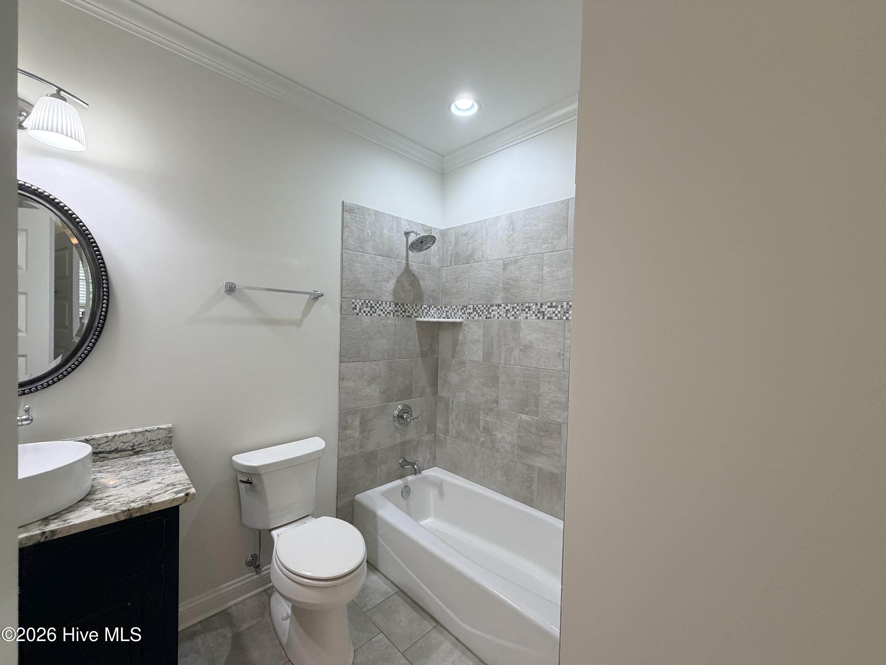 85 Dundee Road Property Photo 6