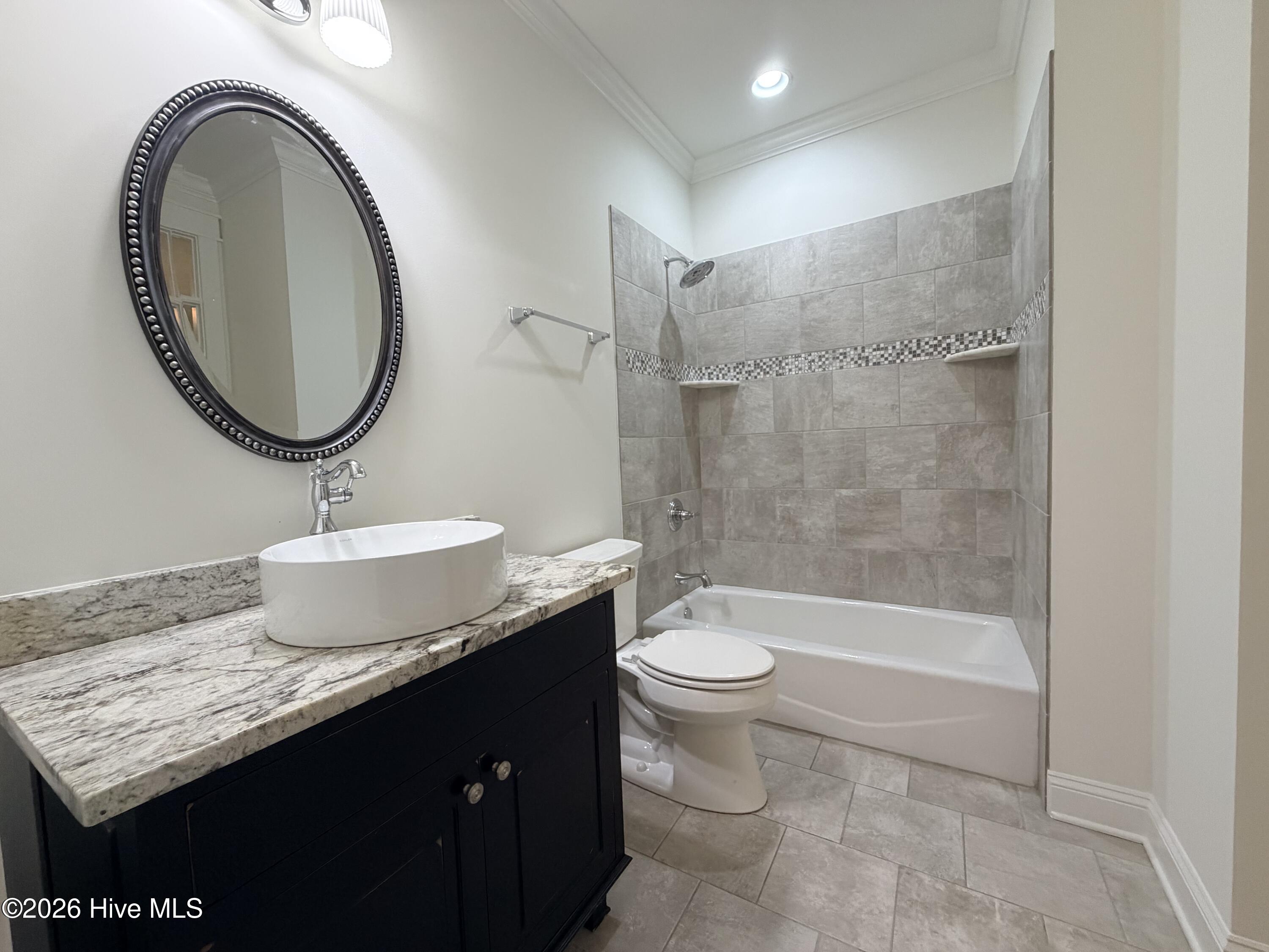 85 Dundee Road Property Photo 8