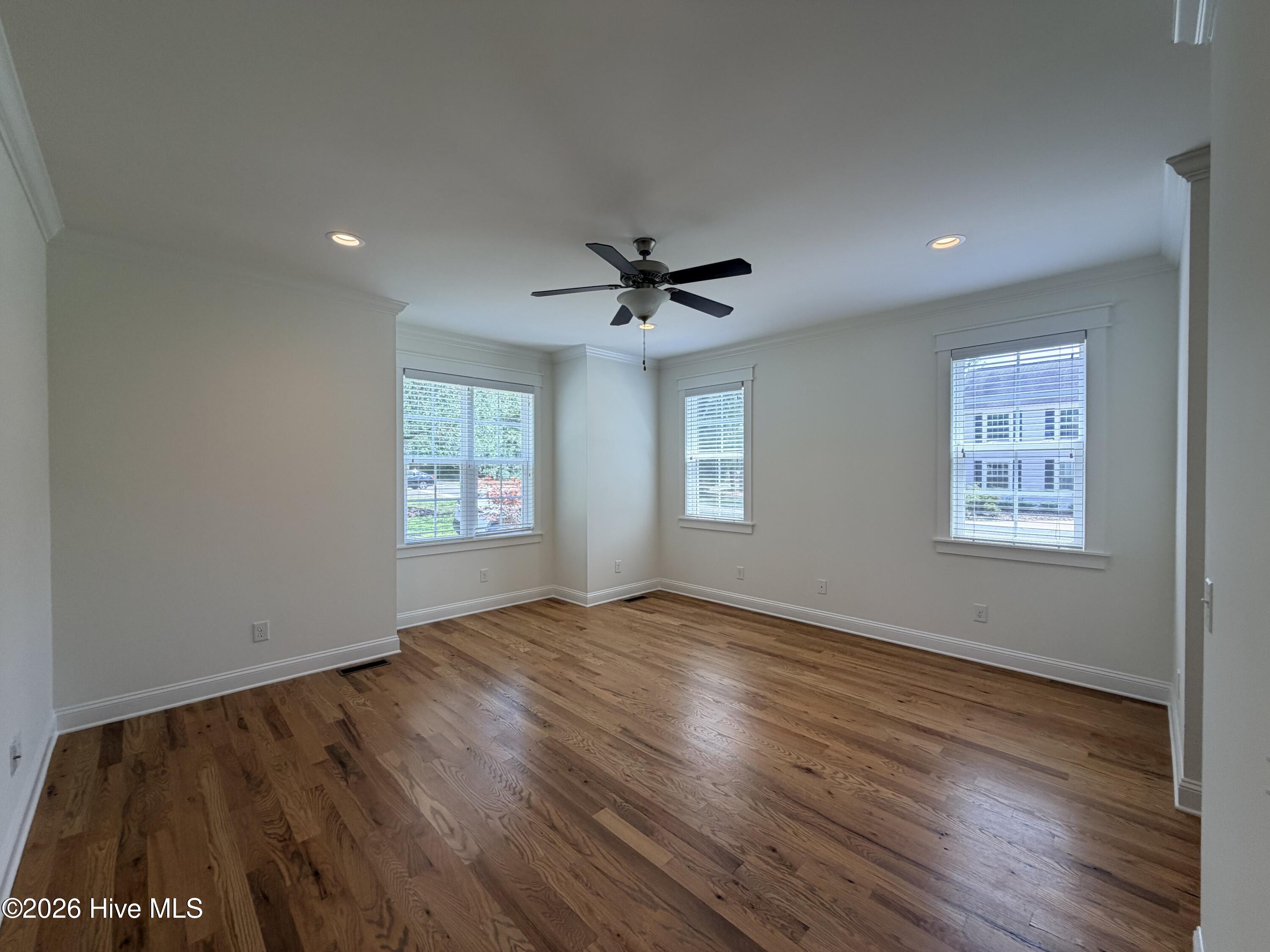 85 Dundee Road Property Photo 34