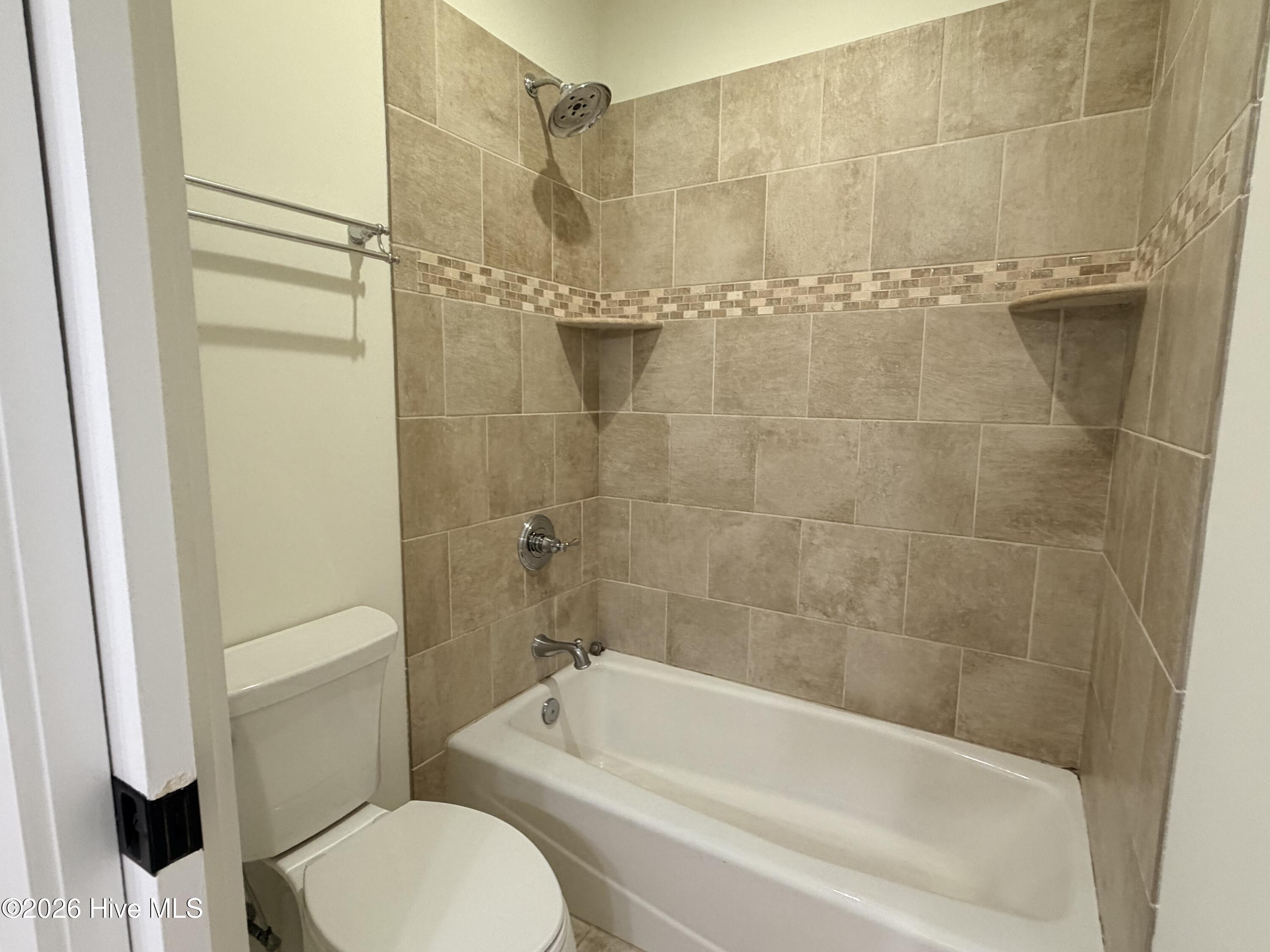 85 Dundee Road Property Photo 57