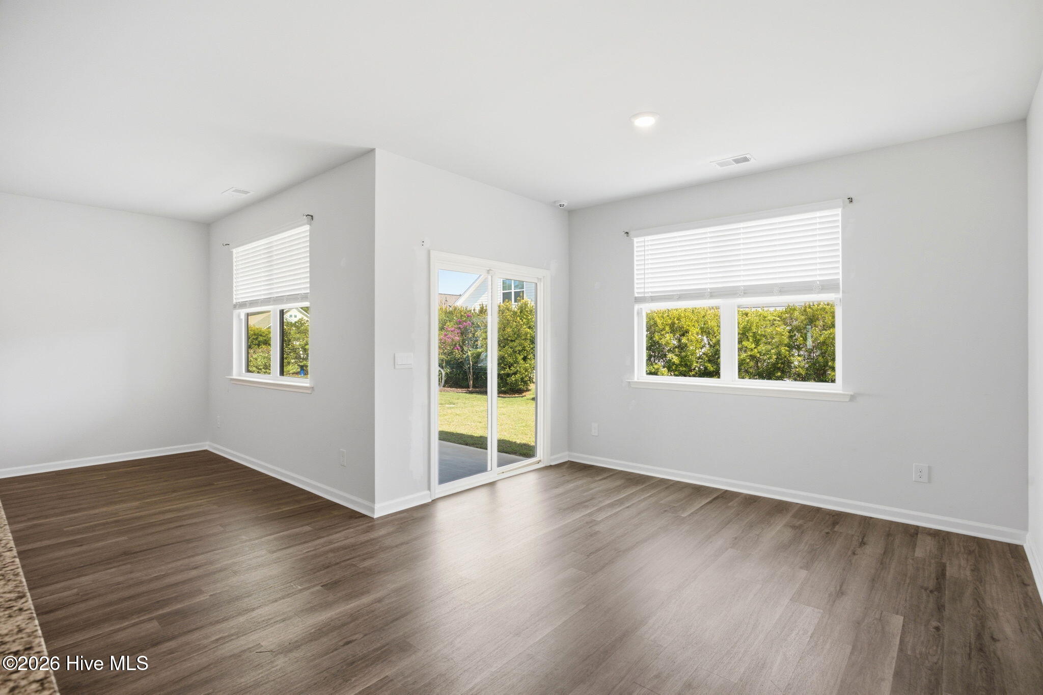 1264 Clendon Circle Property Photo 10