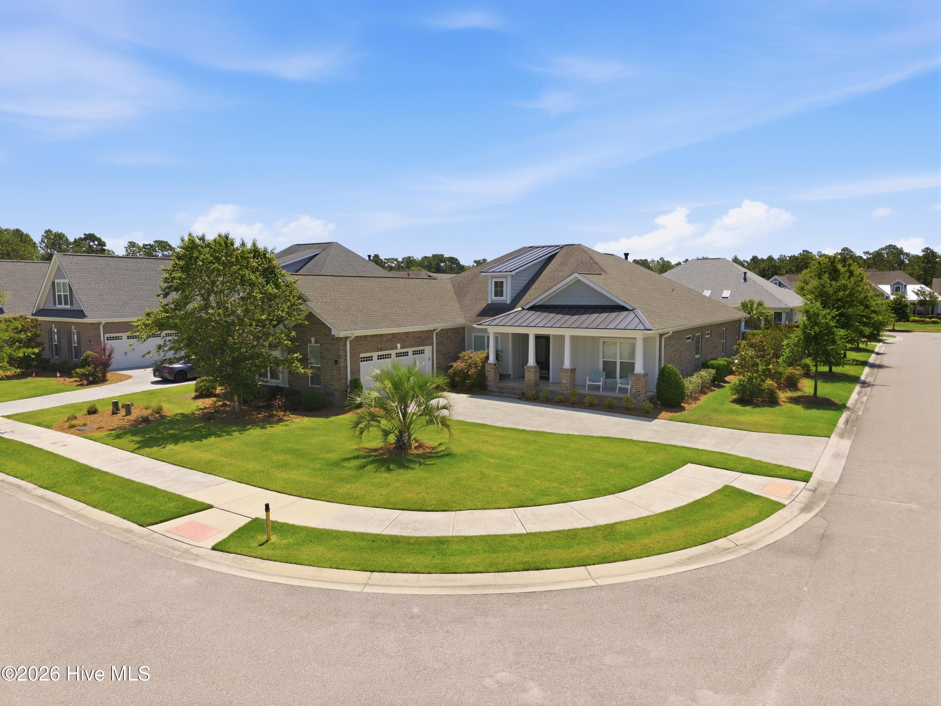 1402 Admiral Way Property Photo 1