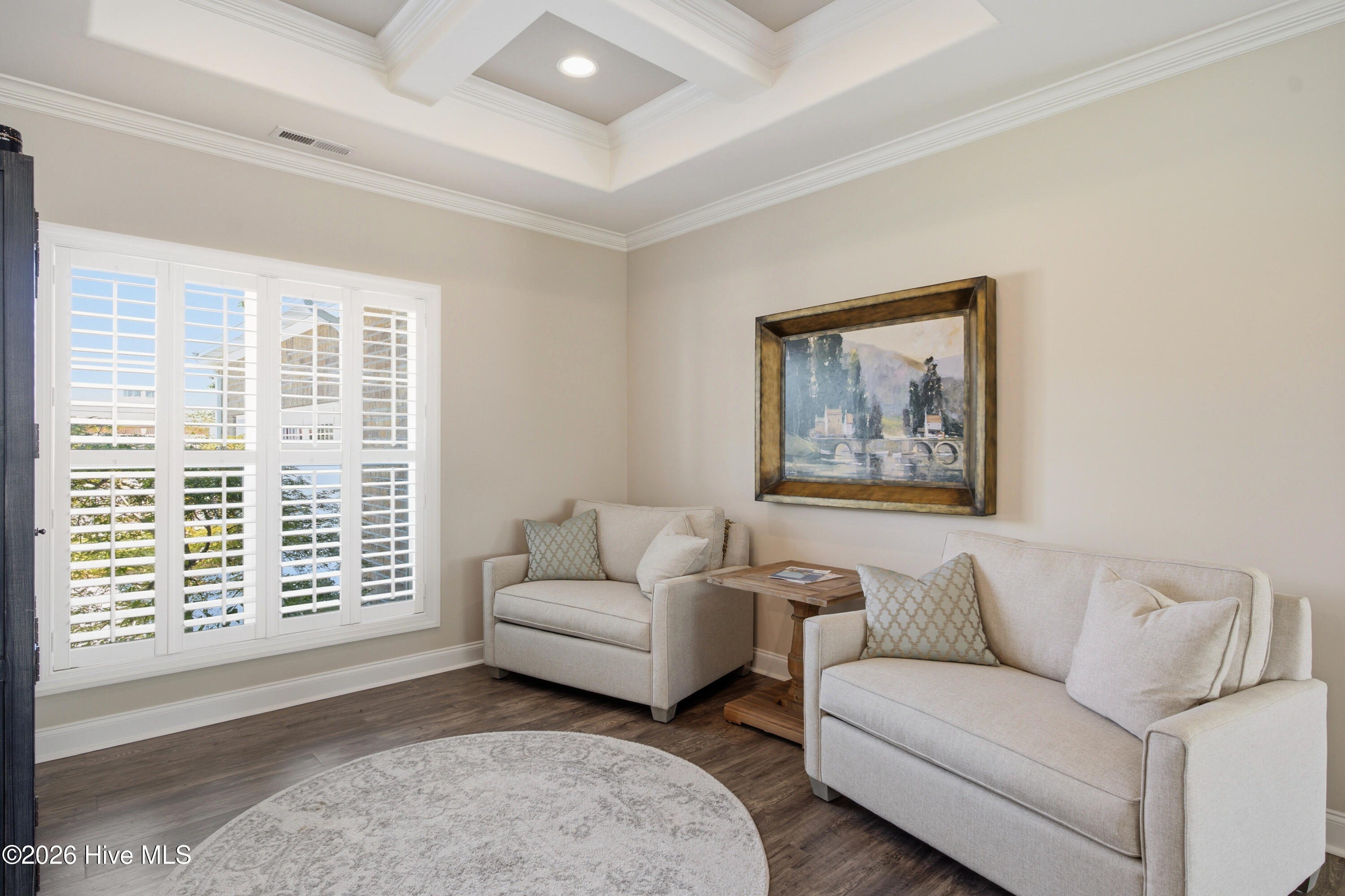 1402 Admiral Way Property Photo 6