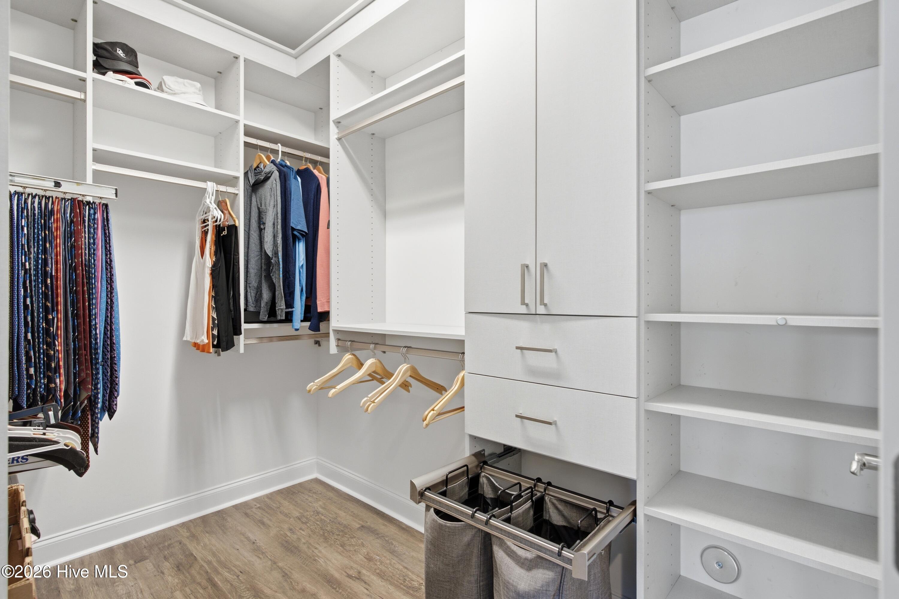 1402 Admiral Way Property Photo 19