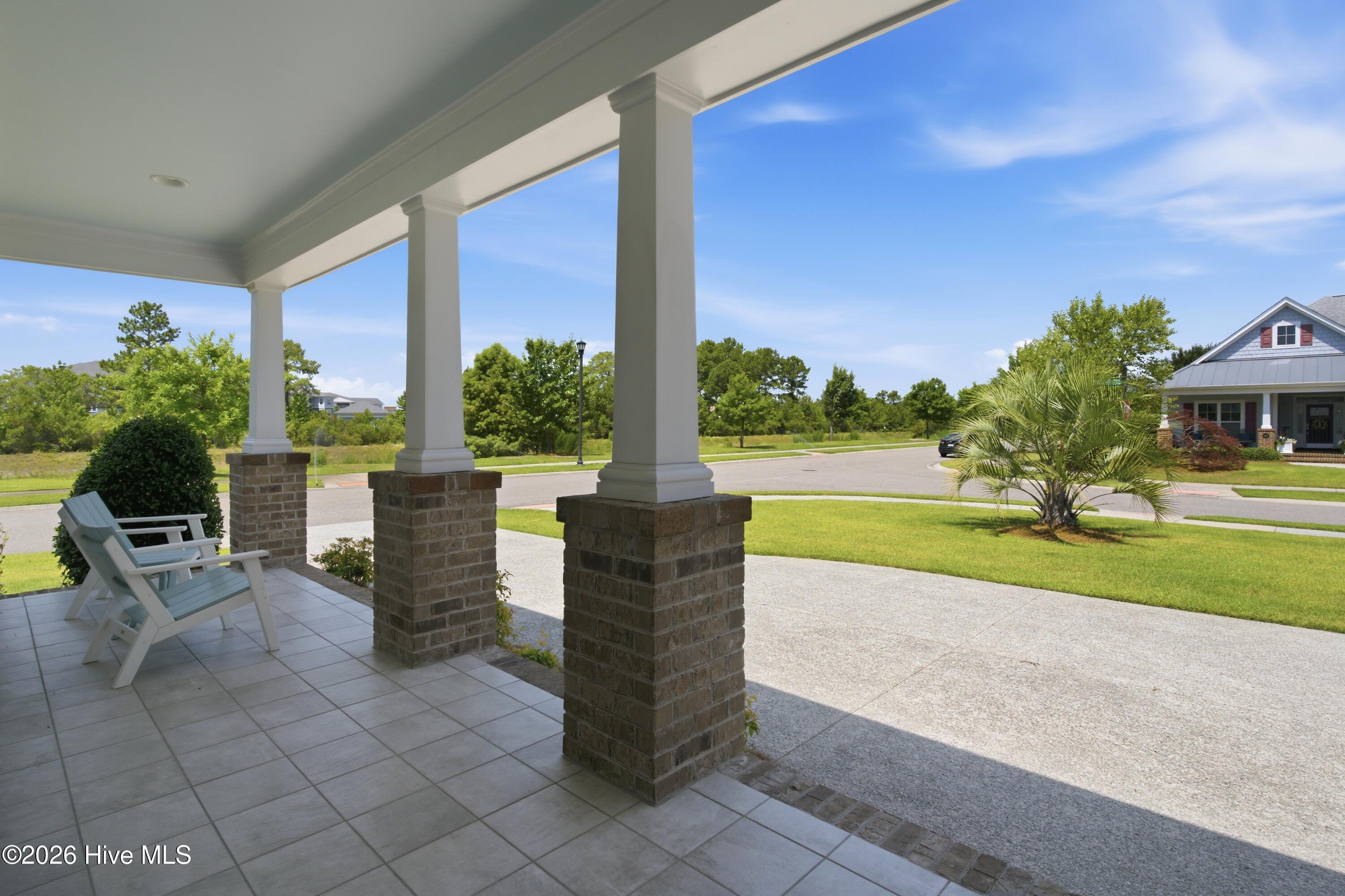 1402 Admiral Way Property Photo 43