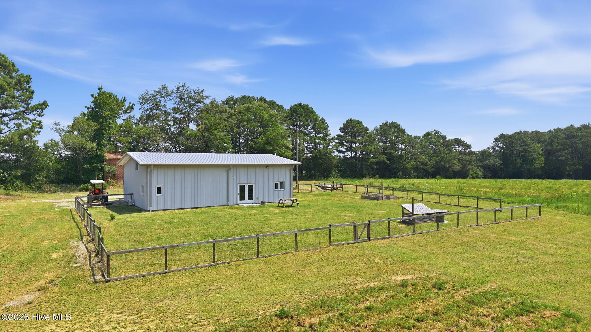 4800 Eatmon Road Property Photo 2