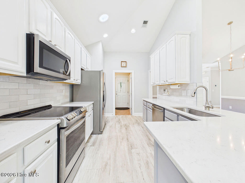 1007 Wellstone Court Property Photo 87
