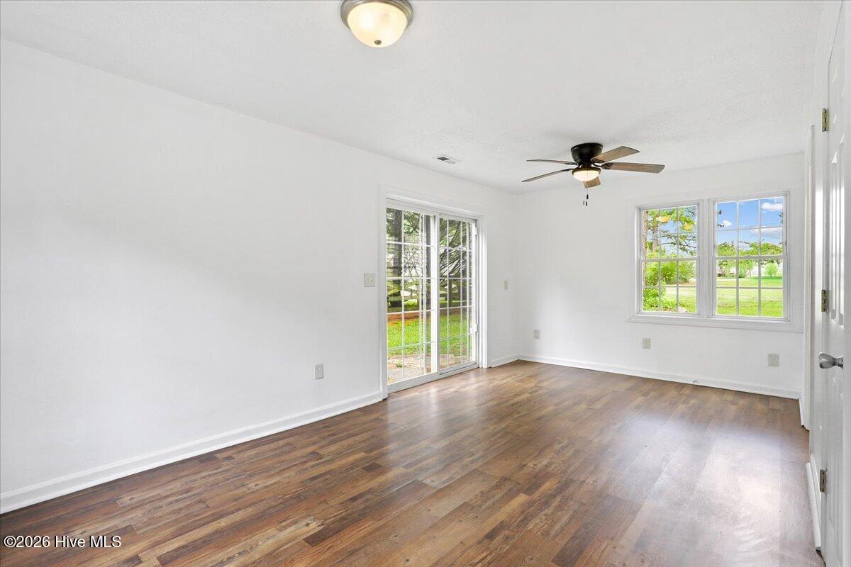 5937 Leonard Road Property Photo 15