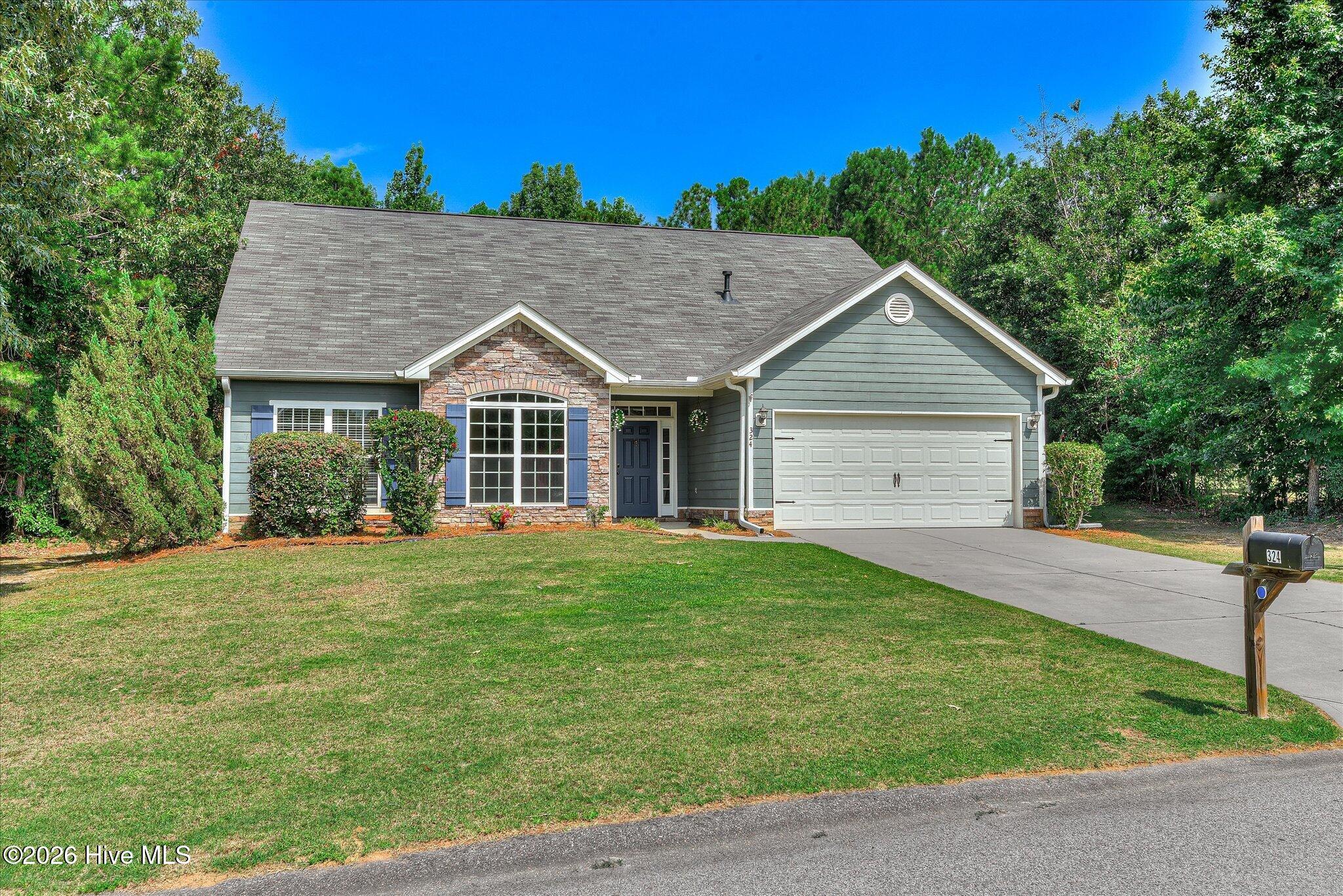 324 Foxchase Circle Property Photo 2