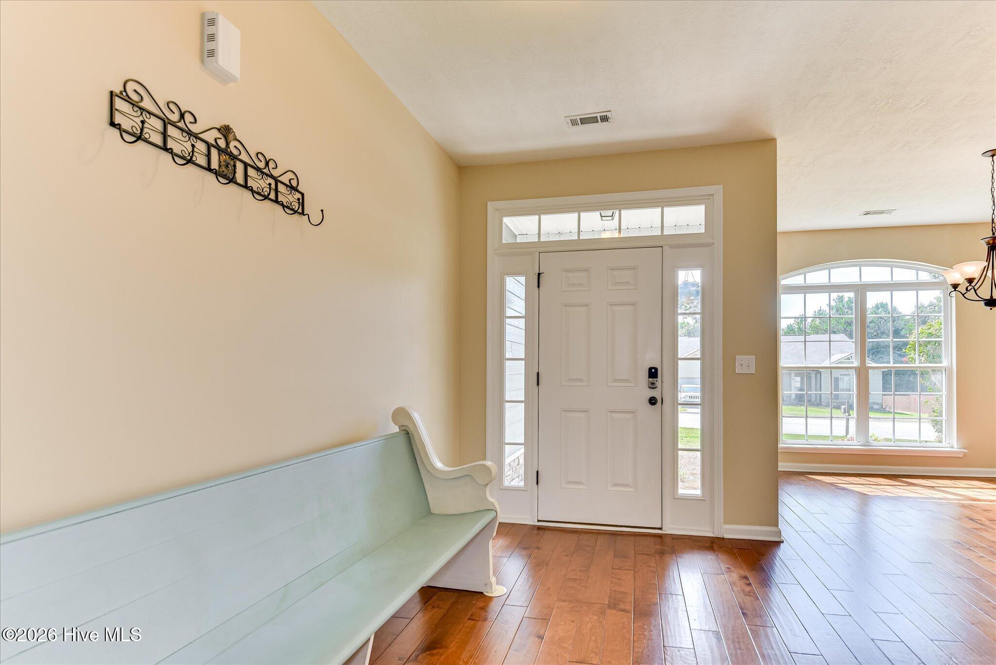 324 Foxchase Circle Property Photo 6
