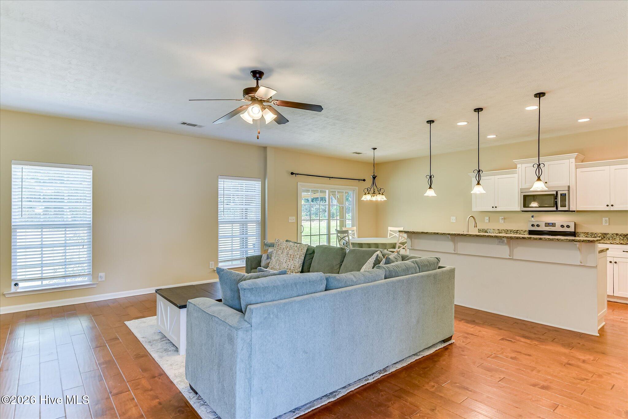 324 Foxchase Circle Property Photo 9