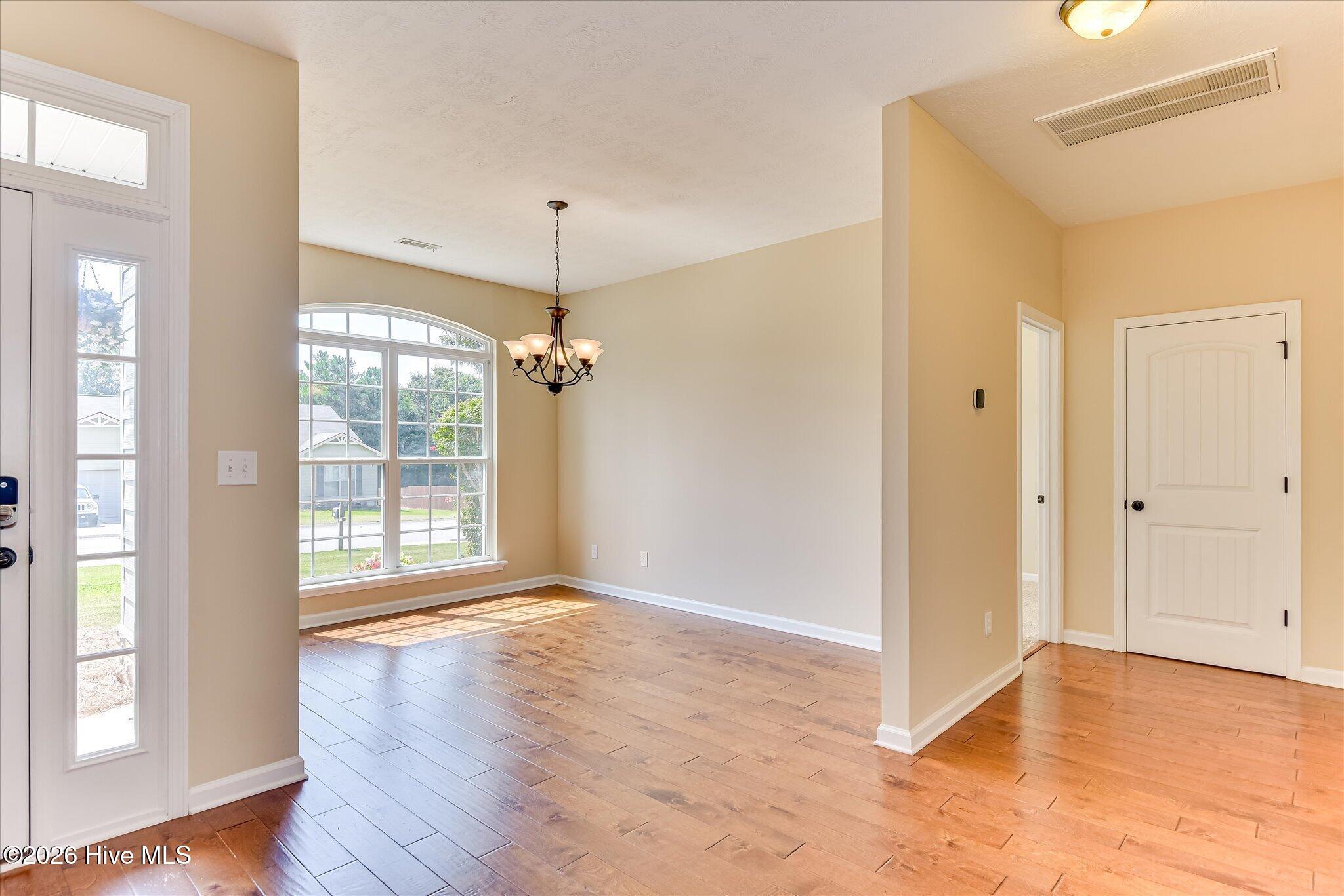 324 Foxchase Circle Property Photo 25