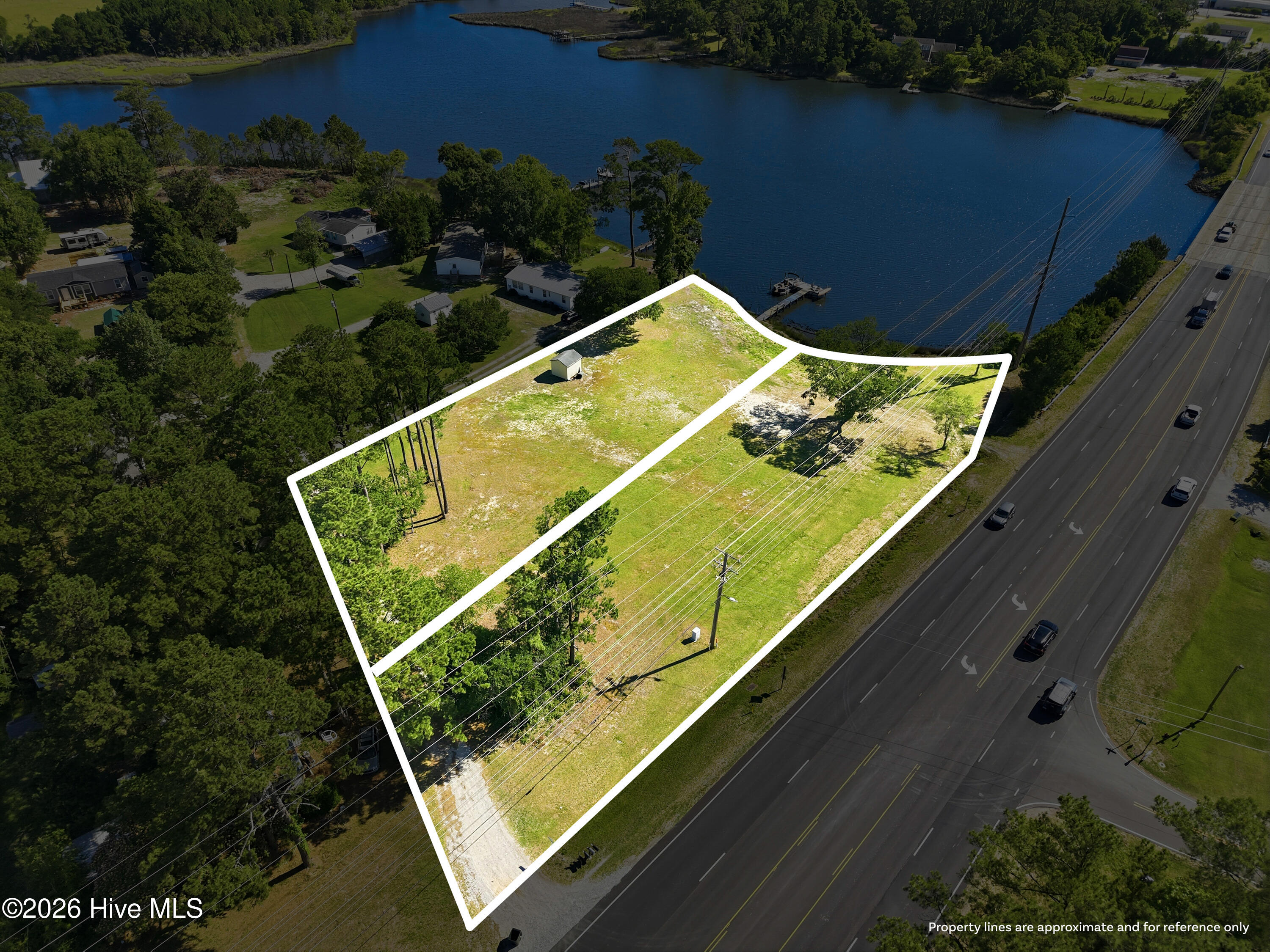 118 Russell Cove Property Photo 6